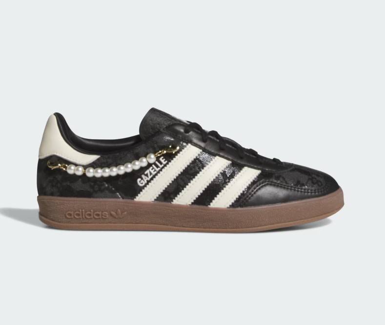 Adidas originals Women's GAZELLE INDOOR HQ2624 Core Black / Cream White / Core B