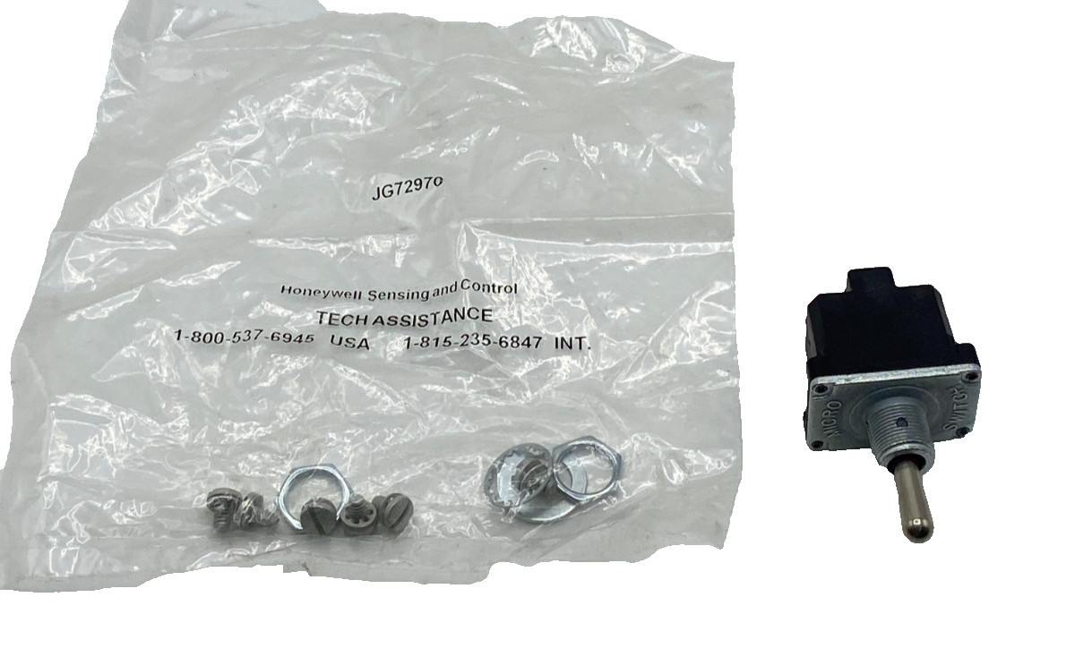 HONEYWELL 2NT1-1 TOGGLE SWITCH ON-OFF-ON DPDT JG72970 2NT11 1/2HP 125VAC