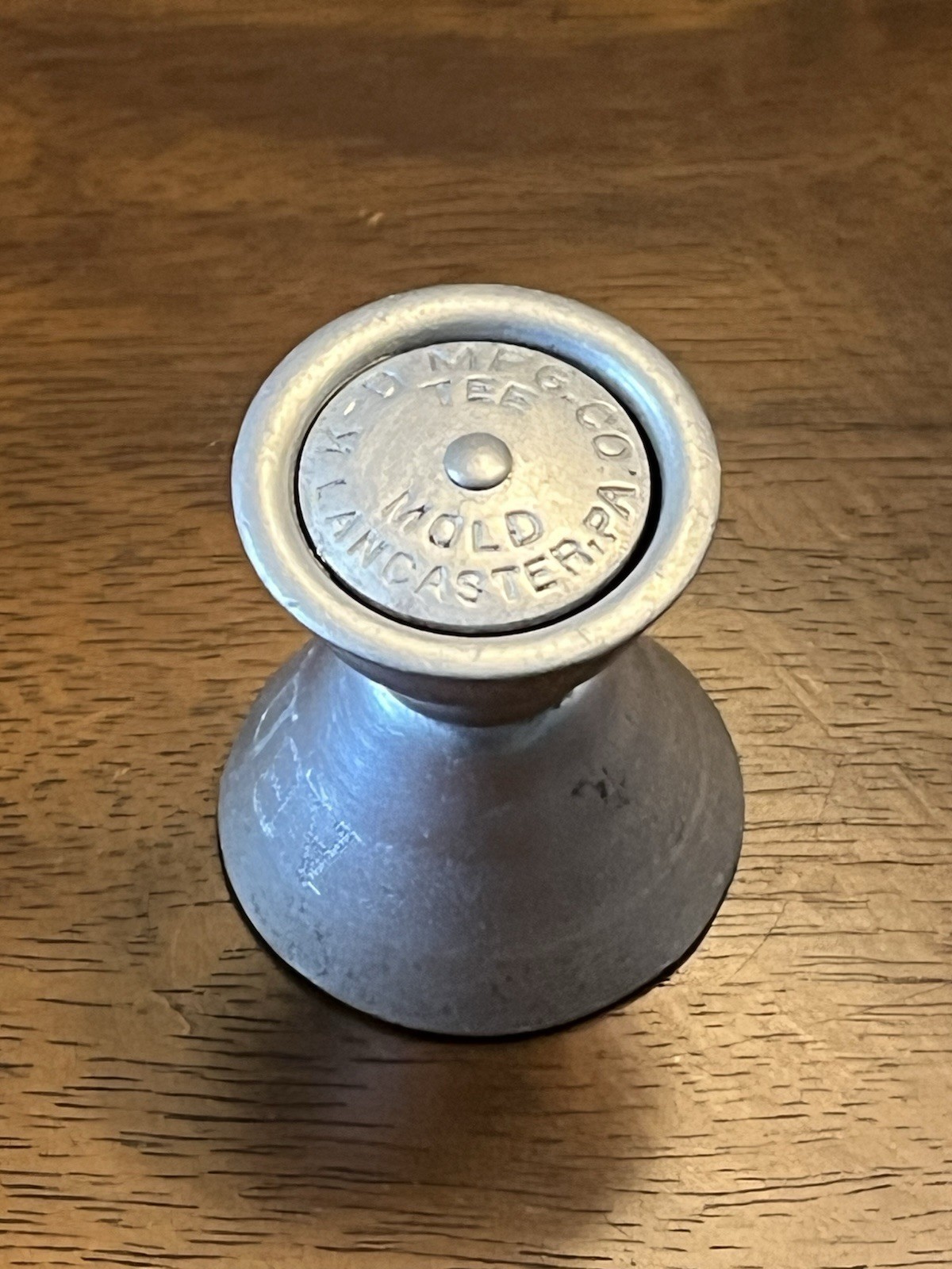 ANTIQUE K-D MFG. CO GOLF SAND TEE MOLD. KD Tee Mold