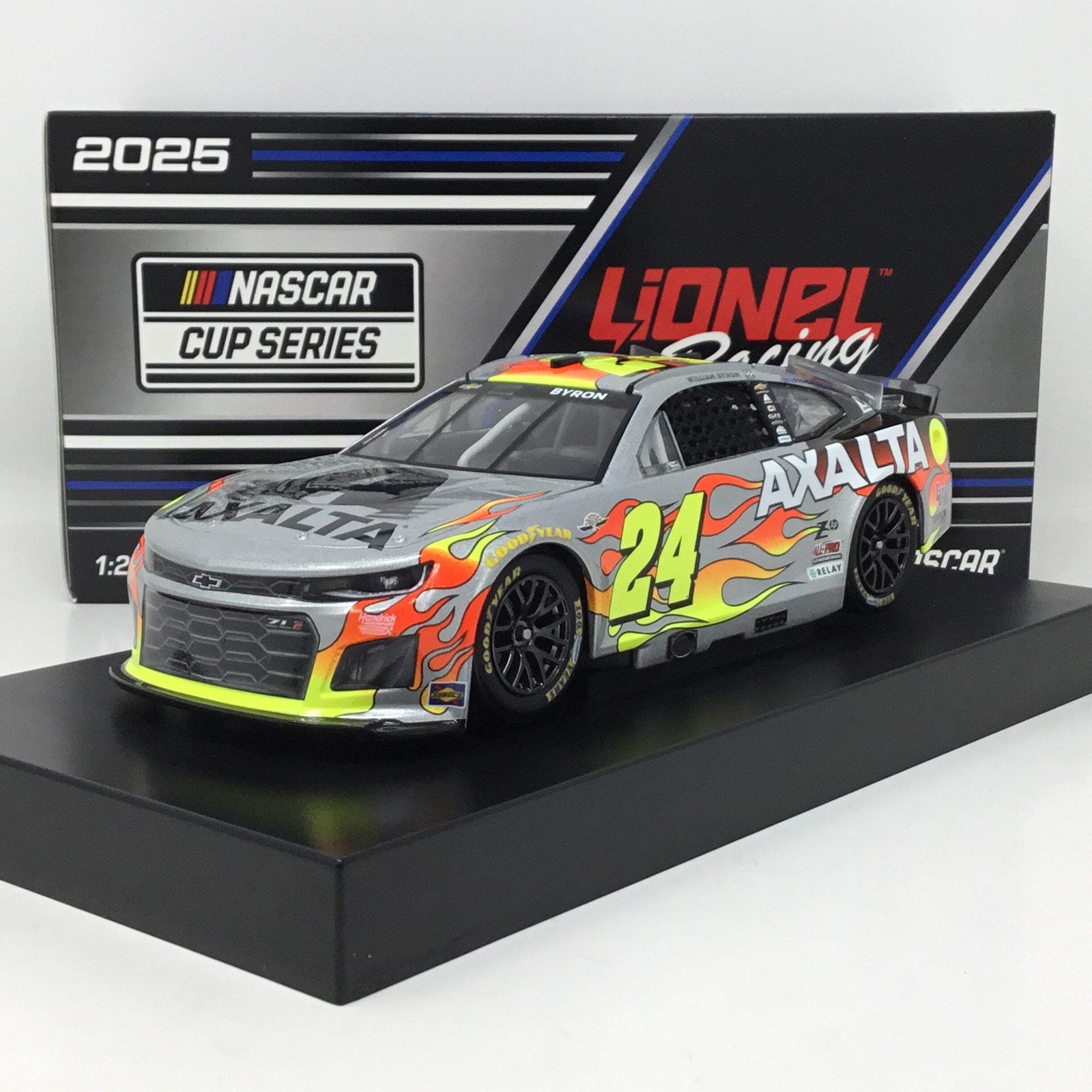 William Byron 2025 Axalta Throwback 1:24 Diecast
