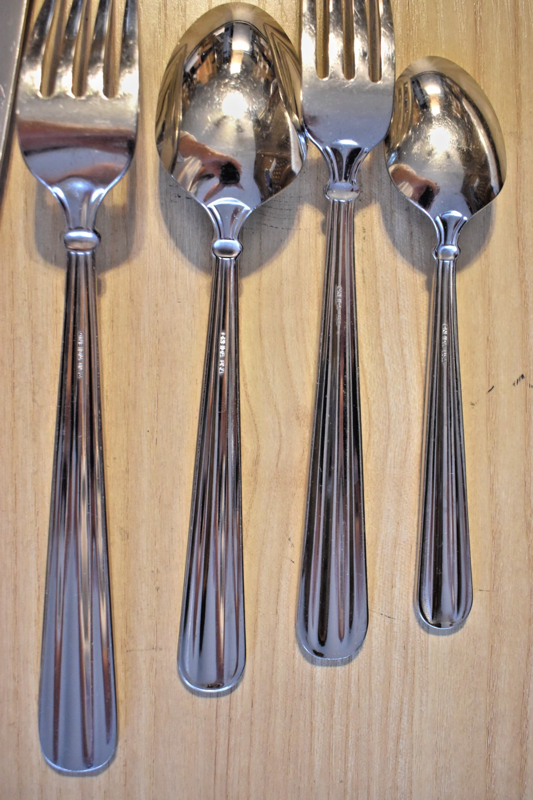Oneida Unity Pattern USA Heavy Stainless Flatware 47 Pc Service for 8 + Extras