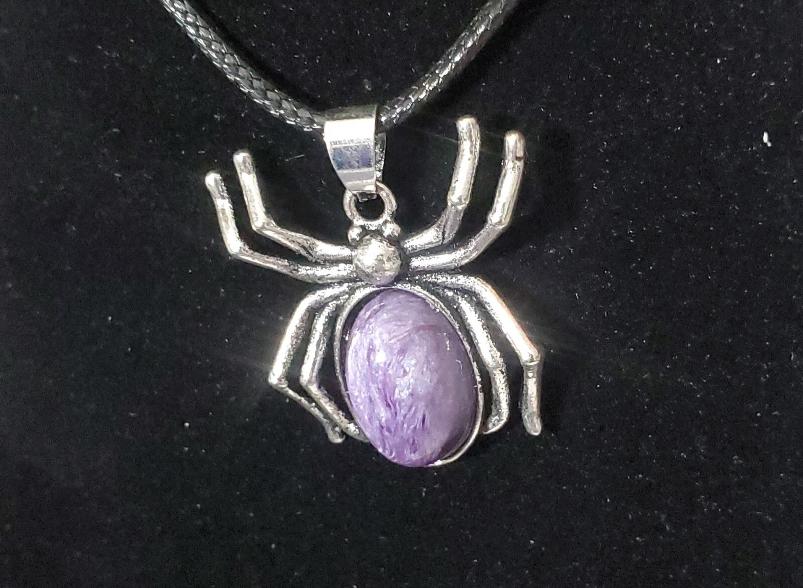Spider Pendant Chorite