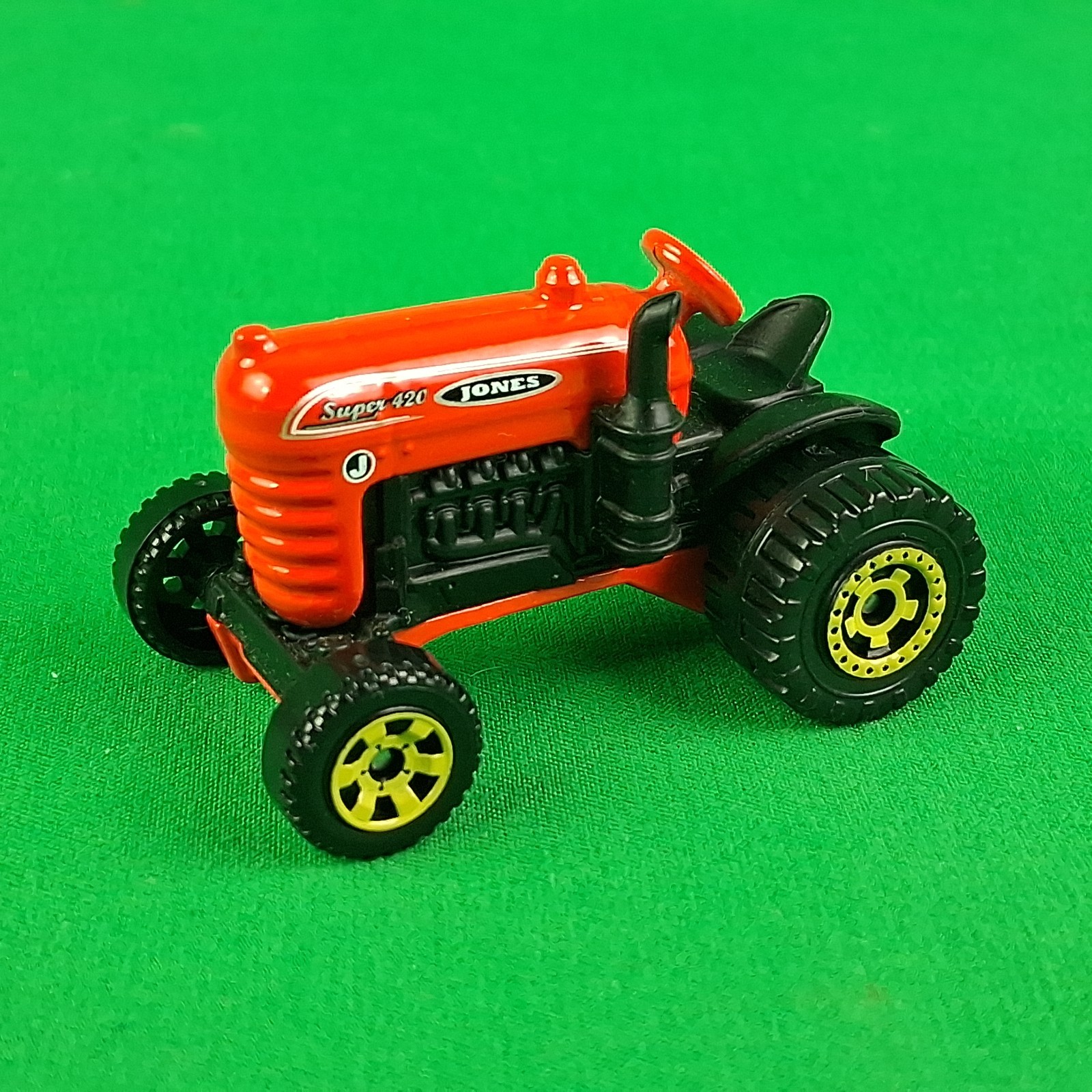 2012 Matchbox #MB-62 Crop Master Jones Super 420 Red #2/10 Old Town  (Loose)
