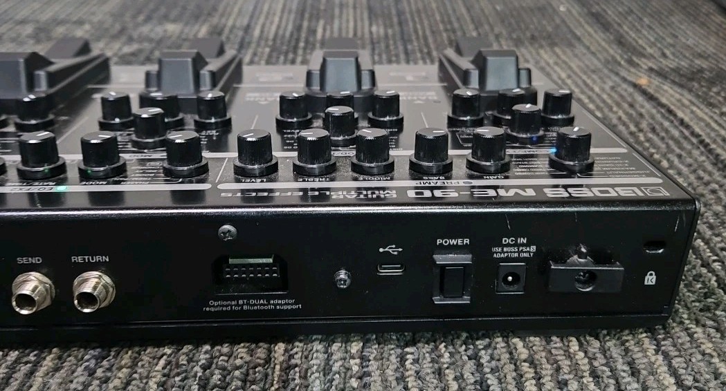 Boss ME-90 Guitar Multiple Effects Pedal - Black