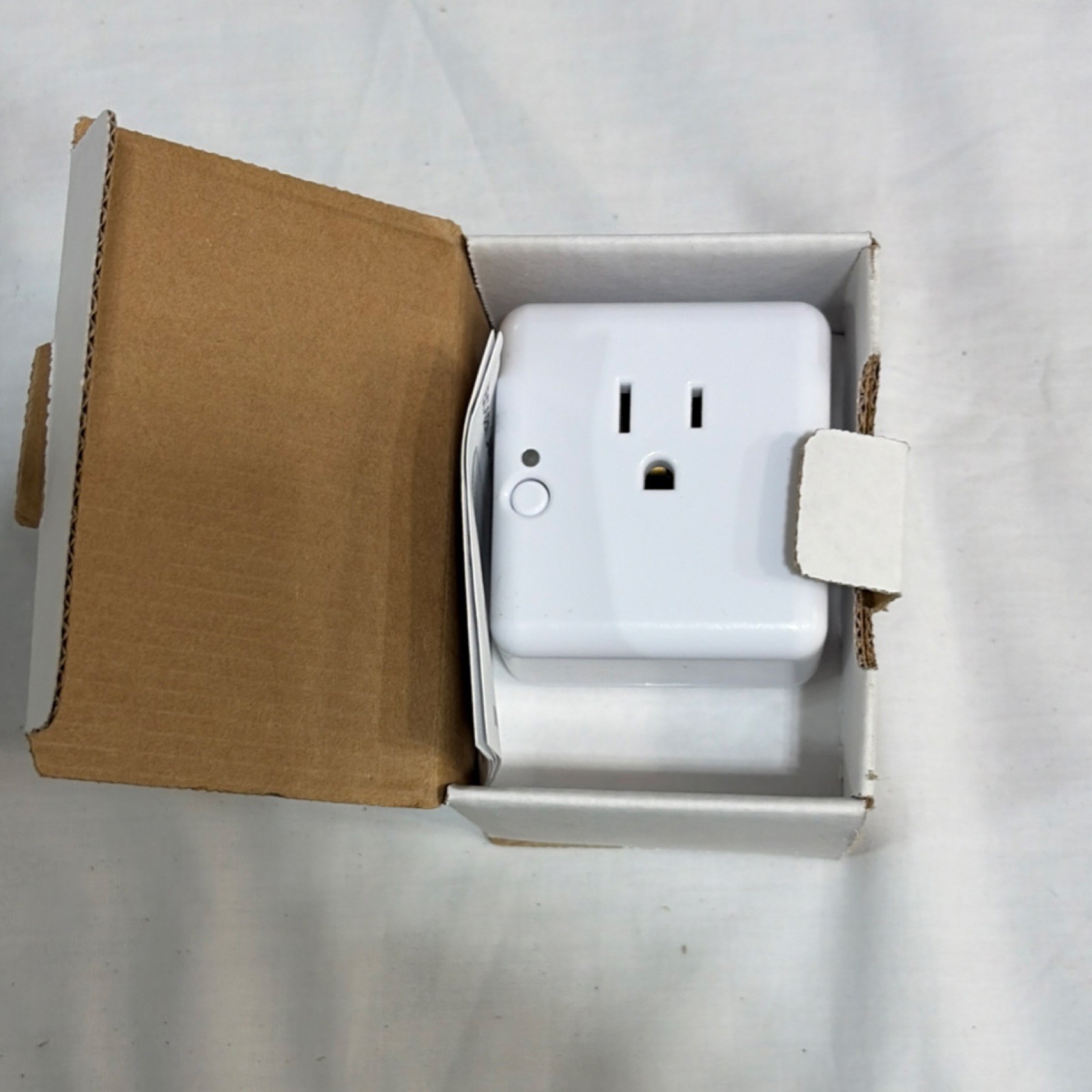 Centralite Zigbee Lamp Module Smart Plug Type A 120V White App-Controlled