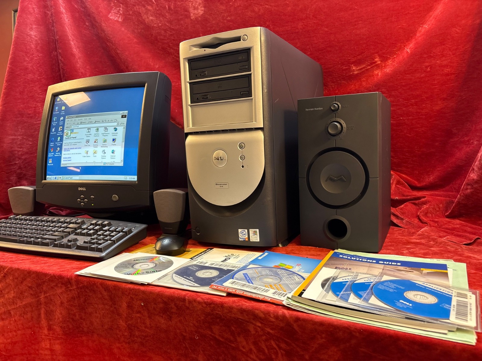 Complete Vintage DELL Windows ME/98/XP Triple-boot Retro PC System Year 2000 Y2K