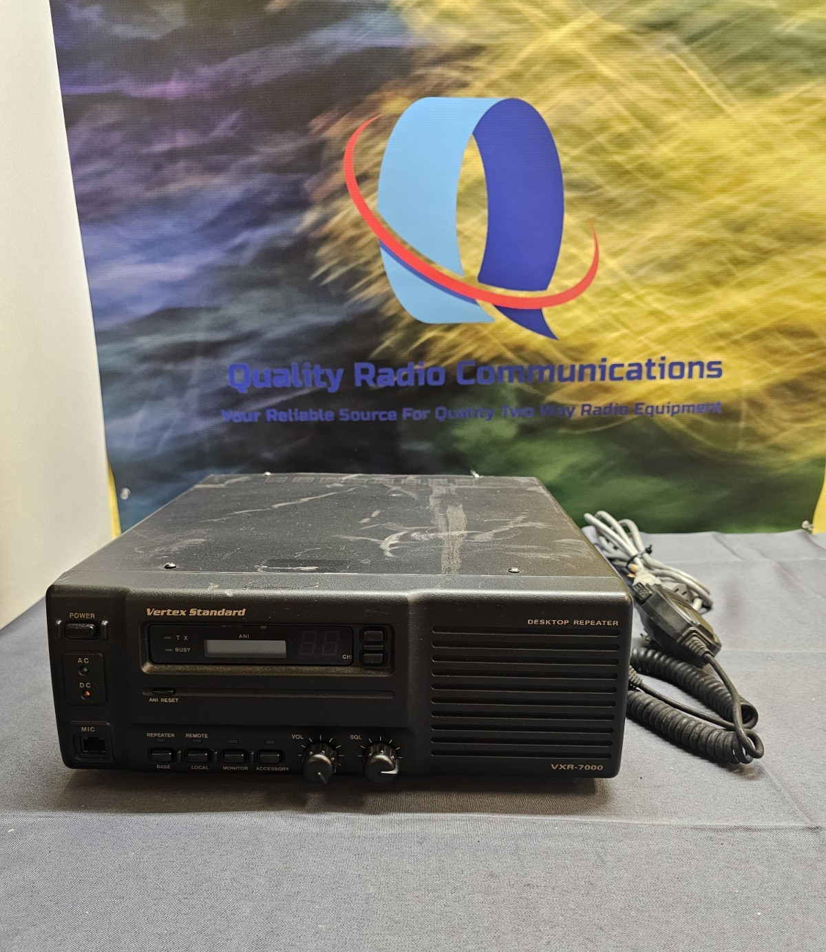 Vertex Standard VXR-7000 150-174 MHz VHF Desktop Repeater Radio Base VXR-7000V