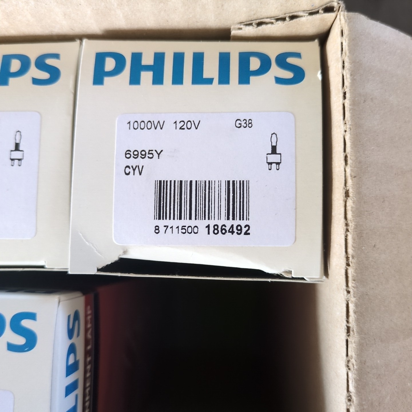 Phillips Broadway Halogen lamp designed for stage and studio lighting