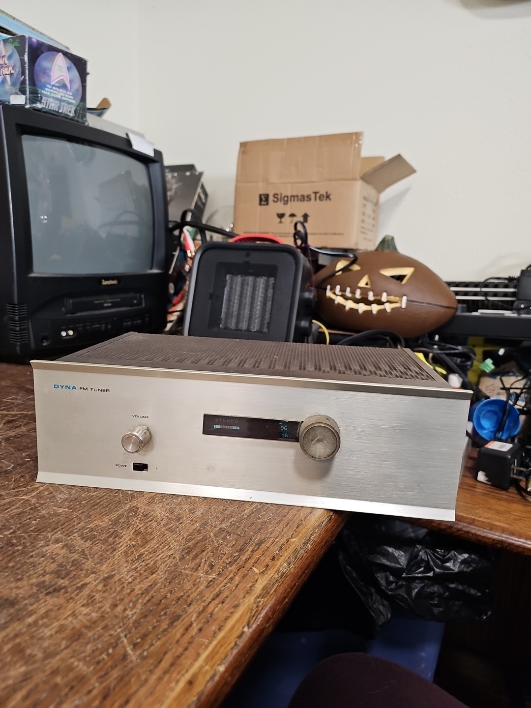 Dyna FM Tuner Model FM-3. For Parts. (5)