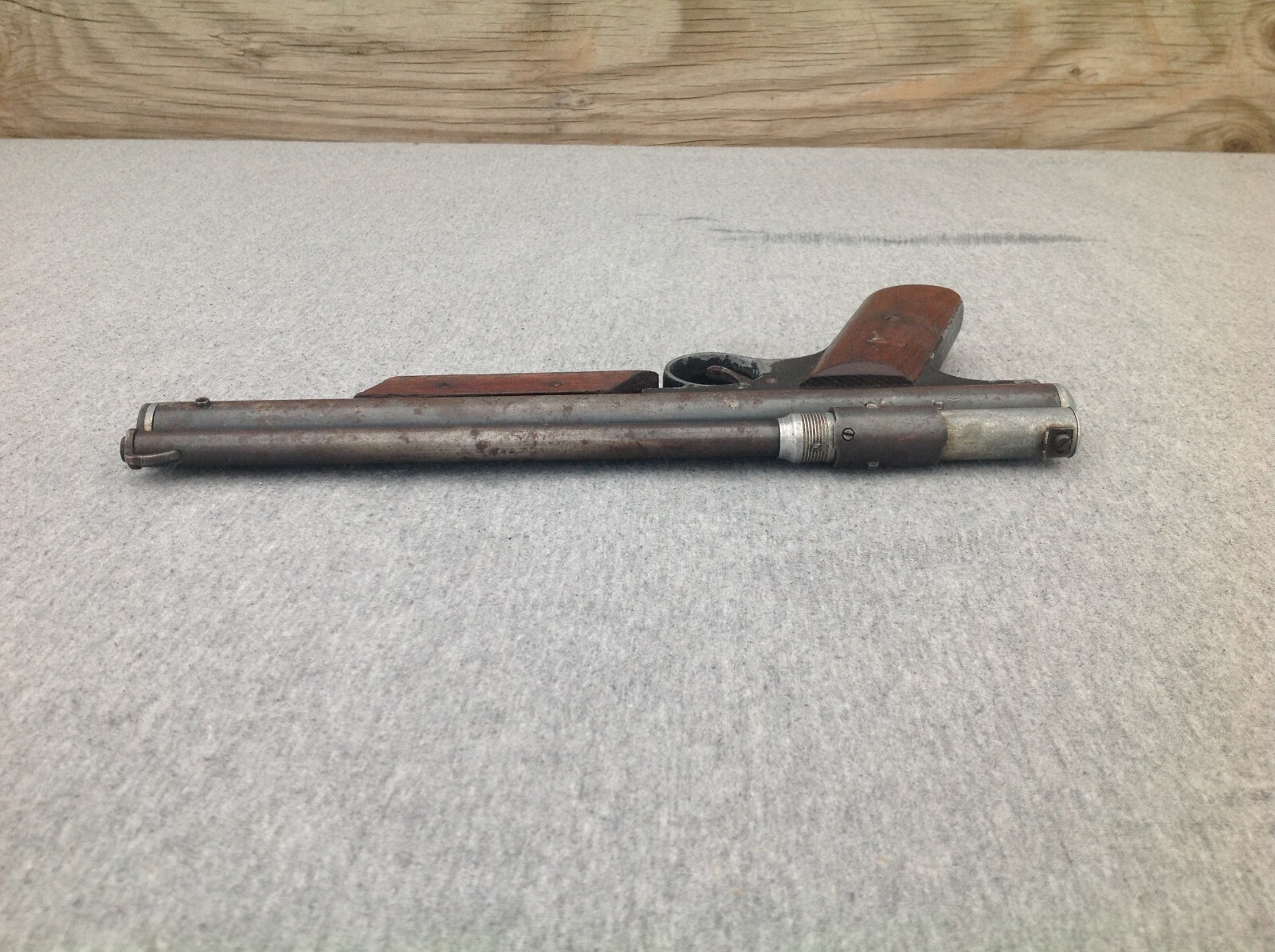 Crosman .22 Cal Model 130 Air Pistol