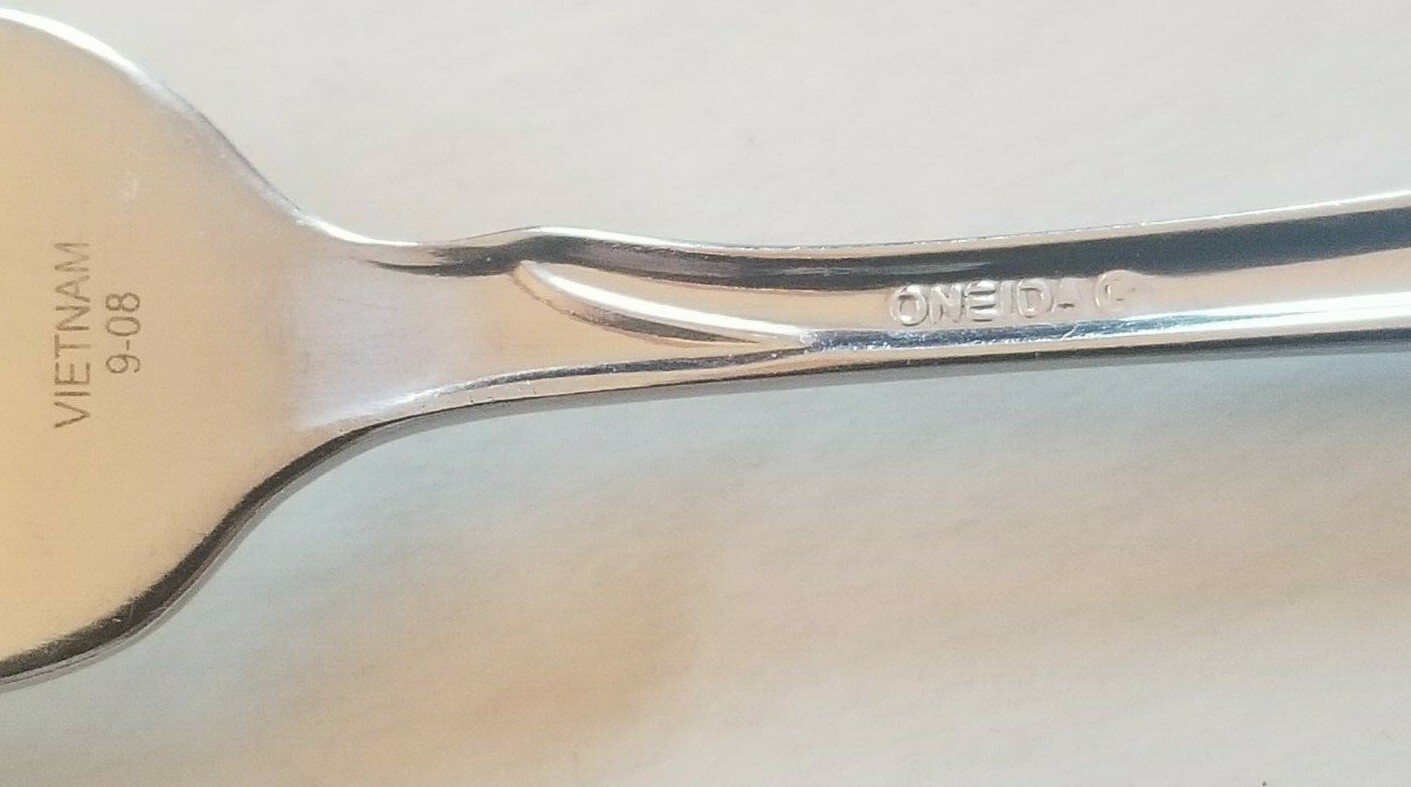 10pc Oneida FLIGHT RELIANCE 2x5pc Place Settings Stainless Knives Forks Spoons