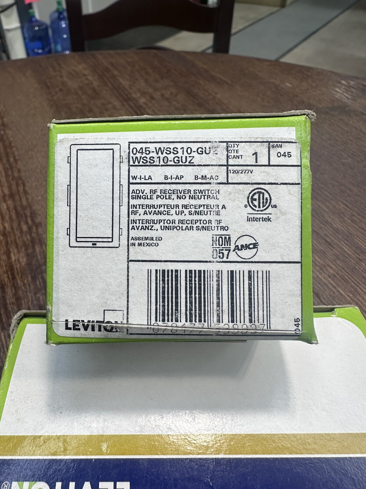 Leviton LevNet RF Wireless Push On/Off Wire-In Receiver Switch WSS10-GUZ