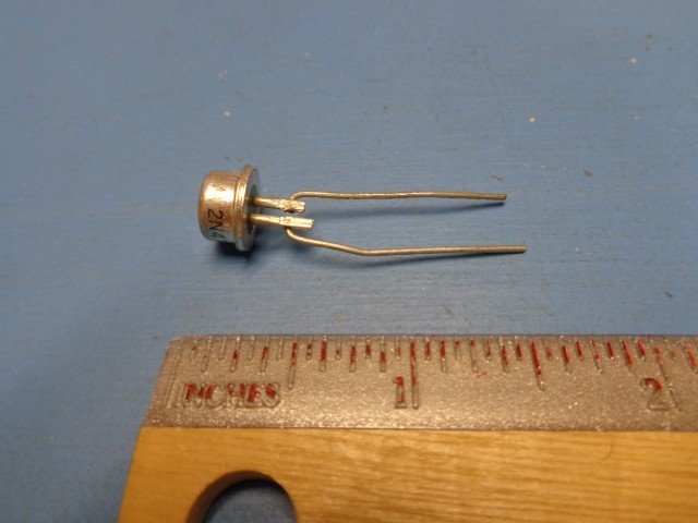(1) MOTOROLA 2N4162 THYRISTOR 2 PIN METAL CAN VINTAGE RARE  NEW NOS USA