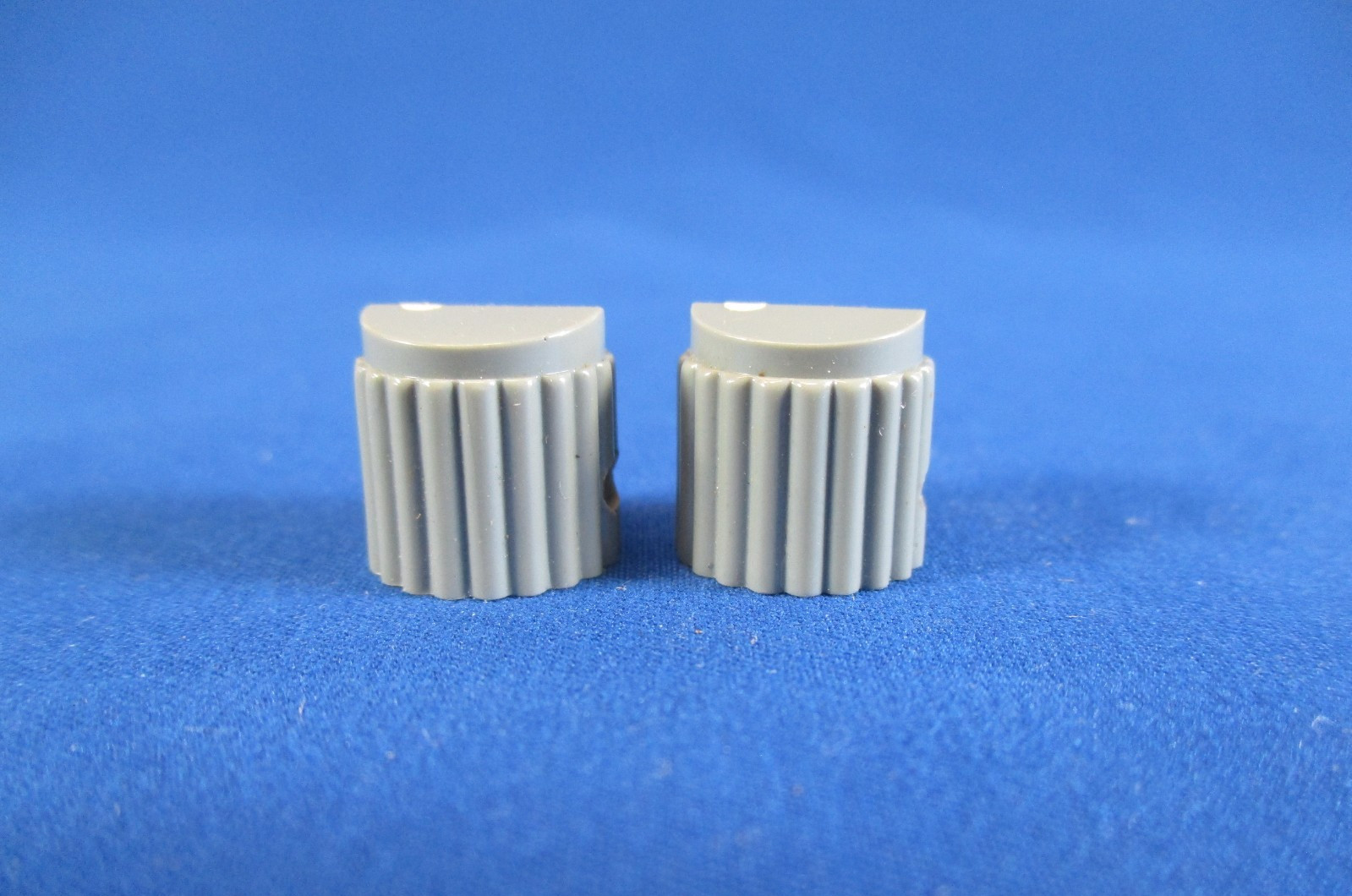 Small Gray Knobs  for Radios Ham Radios Test Equipment 1/2" Round