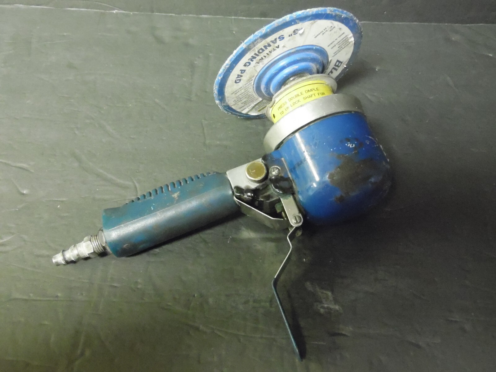 Snap-on - Blue point AT411A 6 inch Dual Action Sander