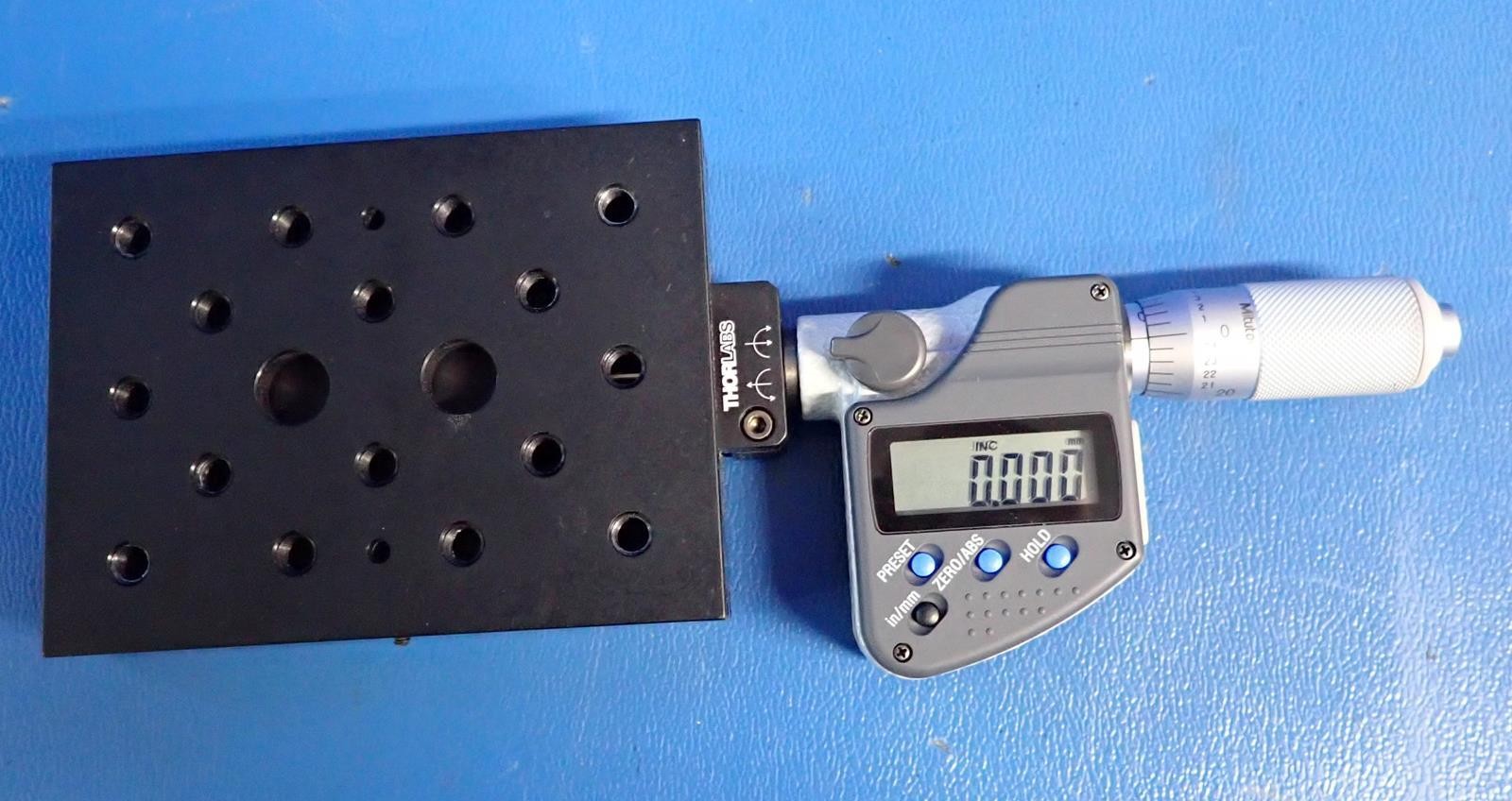 Mitutoyo 350-357-30 1" Digital Micrometer w/ Thor Labs PT1 Transition Stage