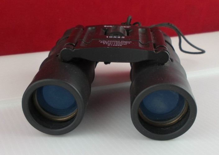 Tasco 10x25 Compact Binoculars, Fully Coated Optics