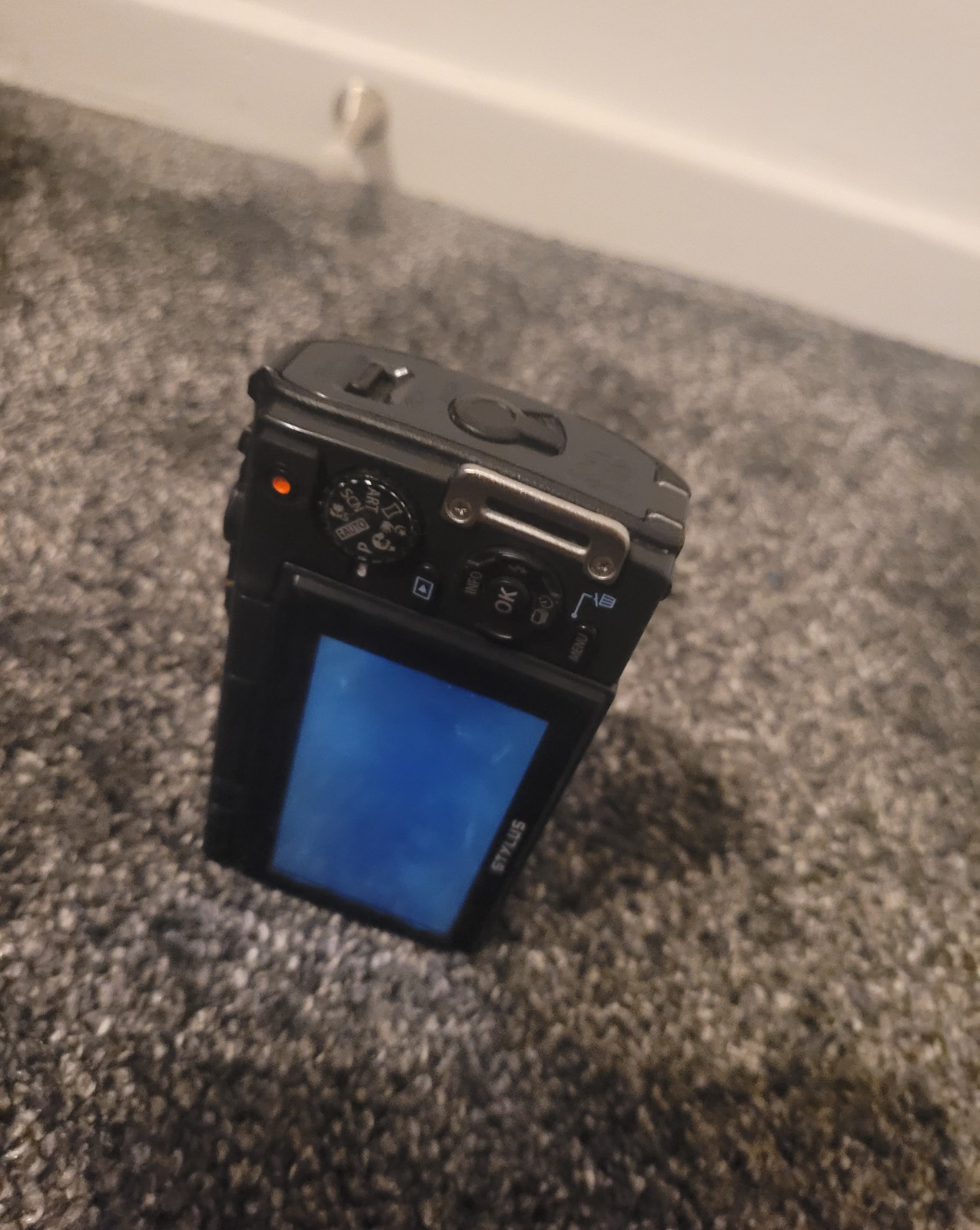 Olympus tough digital camera working faulty screen