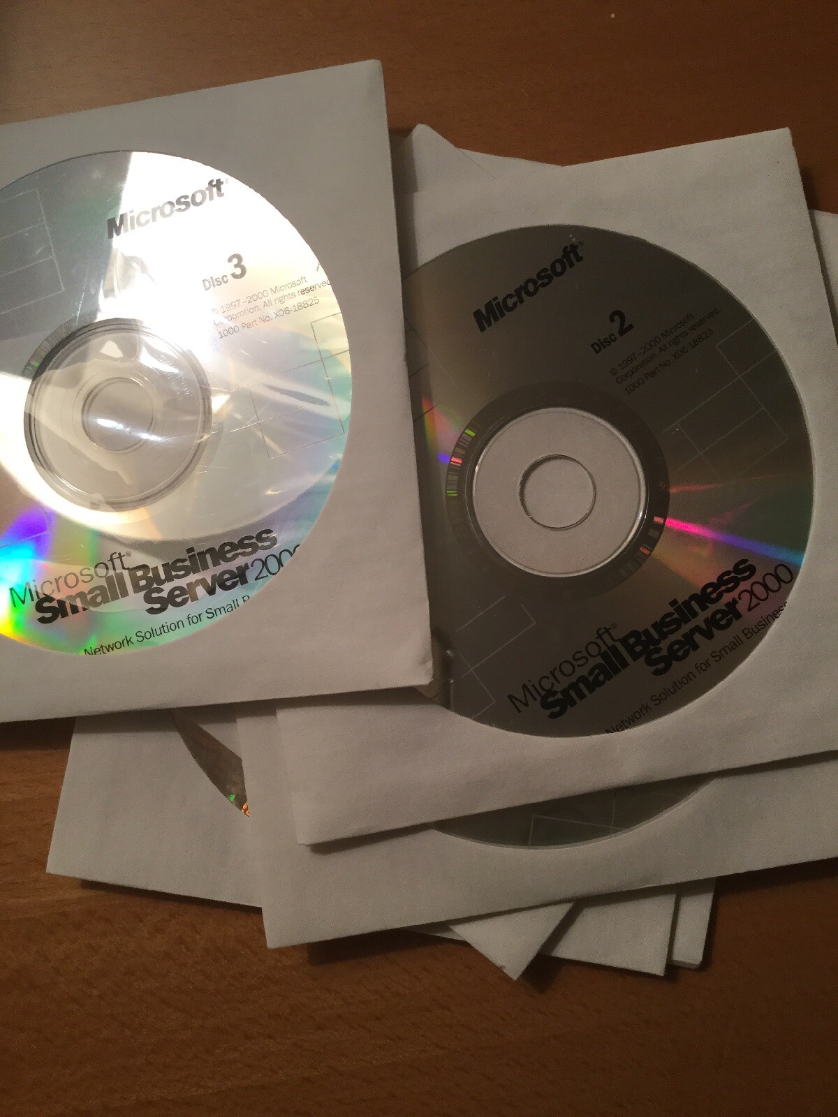 BRAND NEW AUTHENTIC Microsoft Small Business Server 2000, More. 6CDs +Keys.