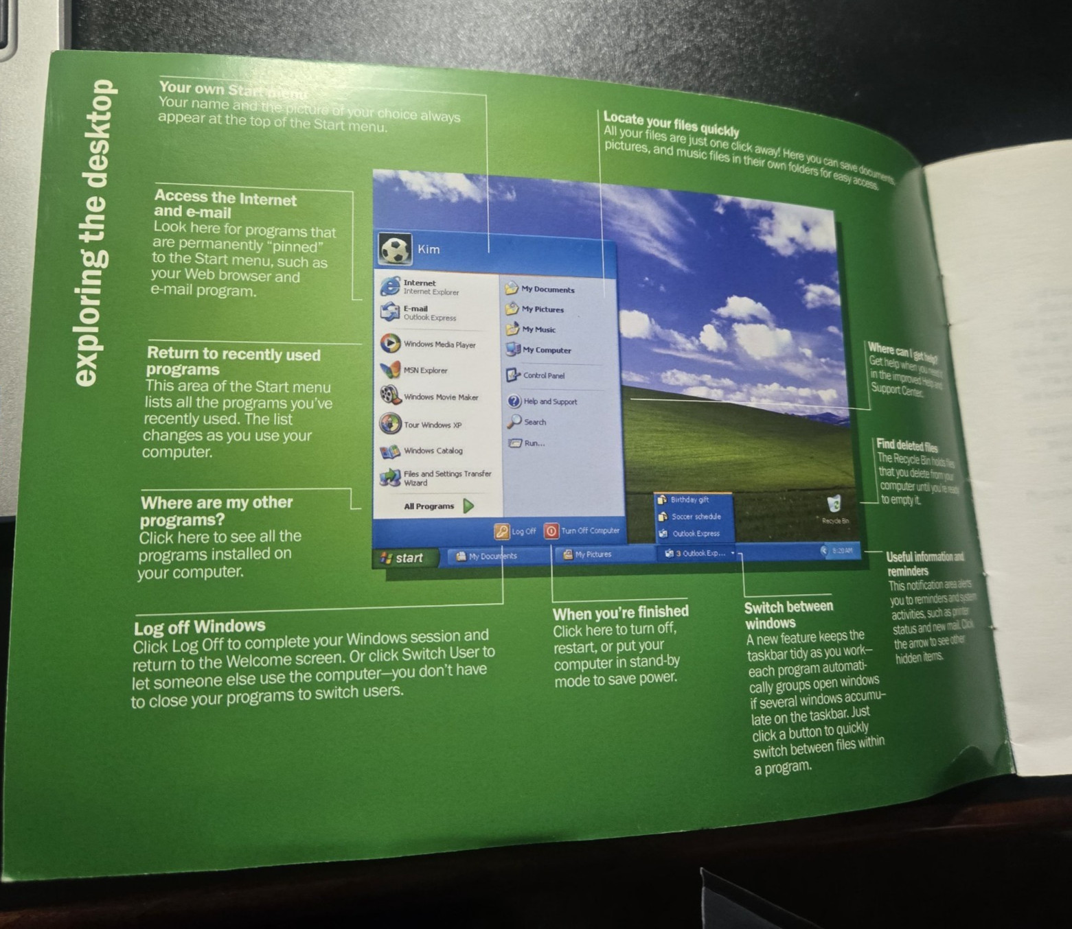 Microsoft Windows XP Home Edition Version 2002 - Vintage -