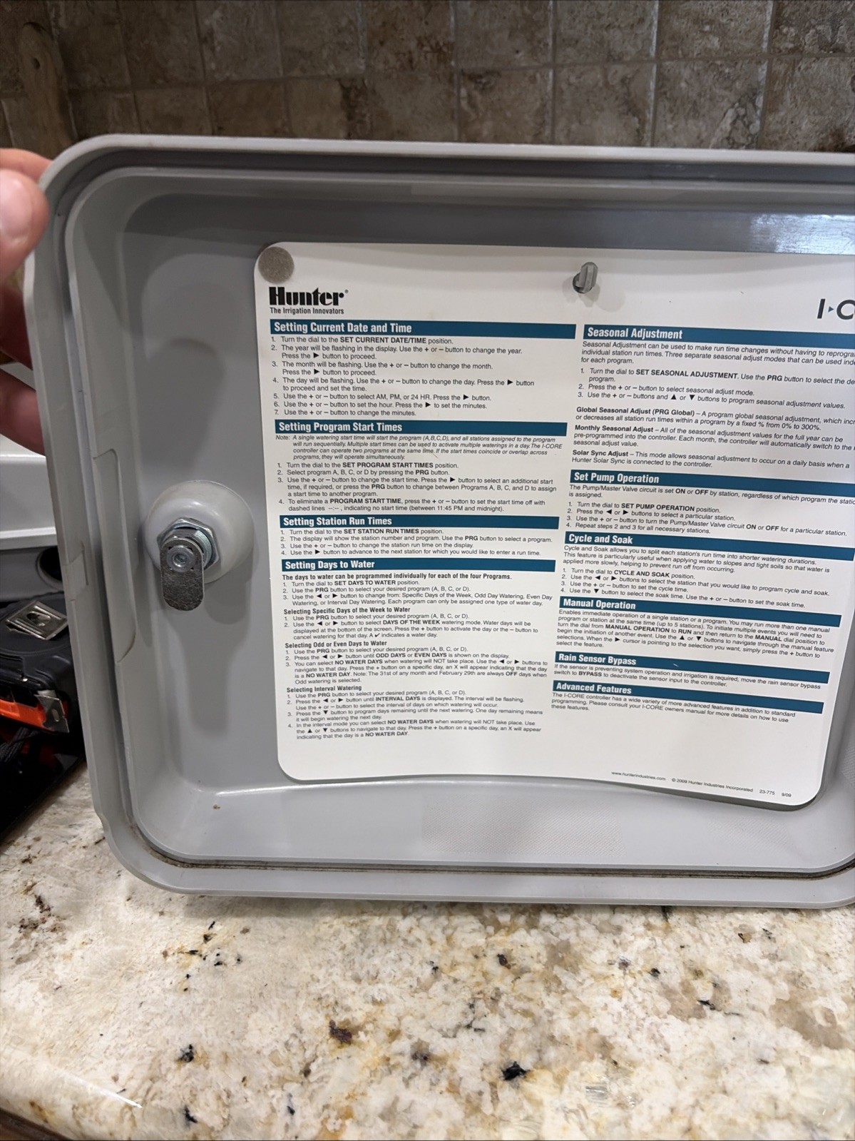 Hunter I-Core IC-600PL Sprinkler Irrigation Timer Controller 30-Station Zone