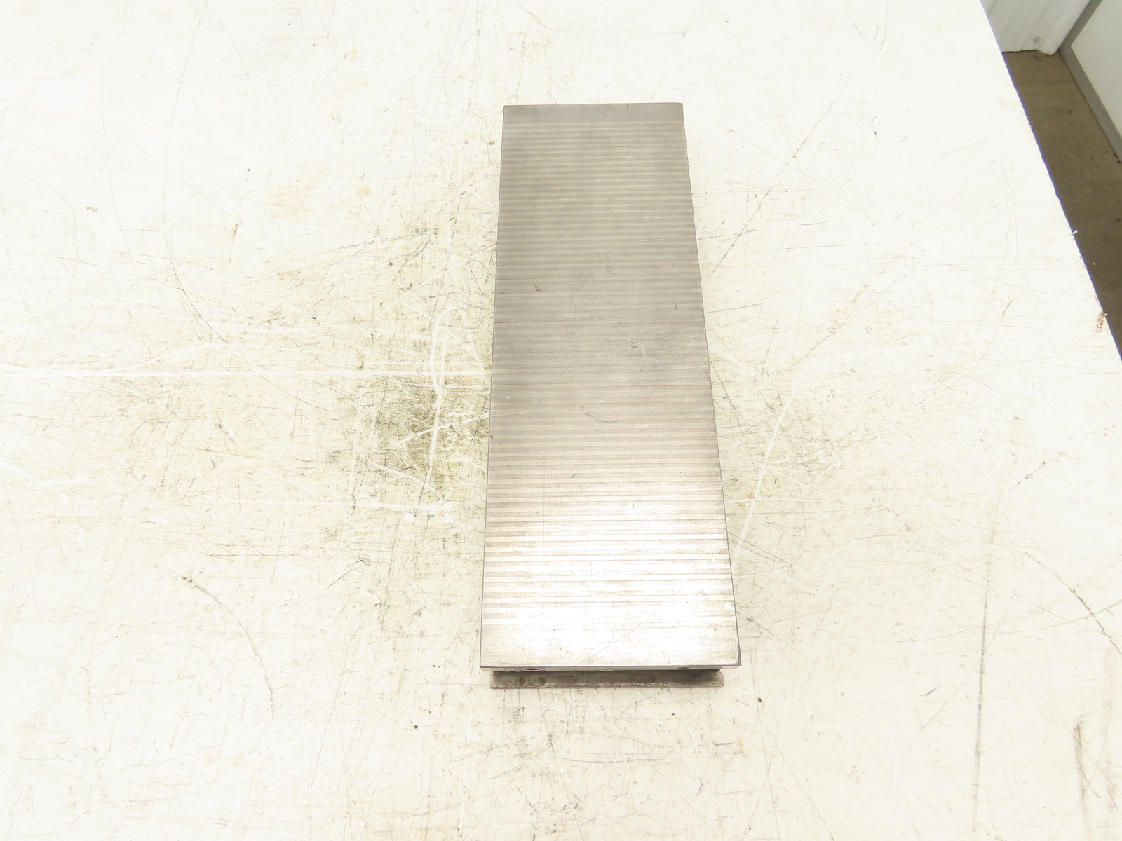 Taft-Peirce 6"x18" Rectangular Permanent Magnetic Block Chuck 2.5" Height