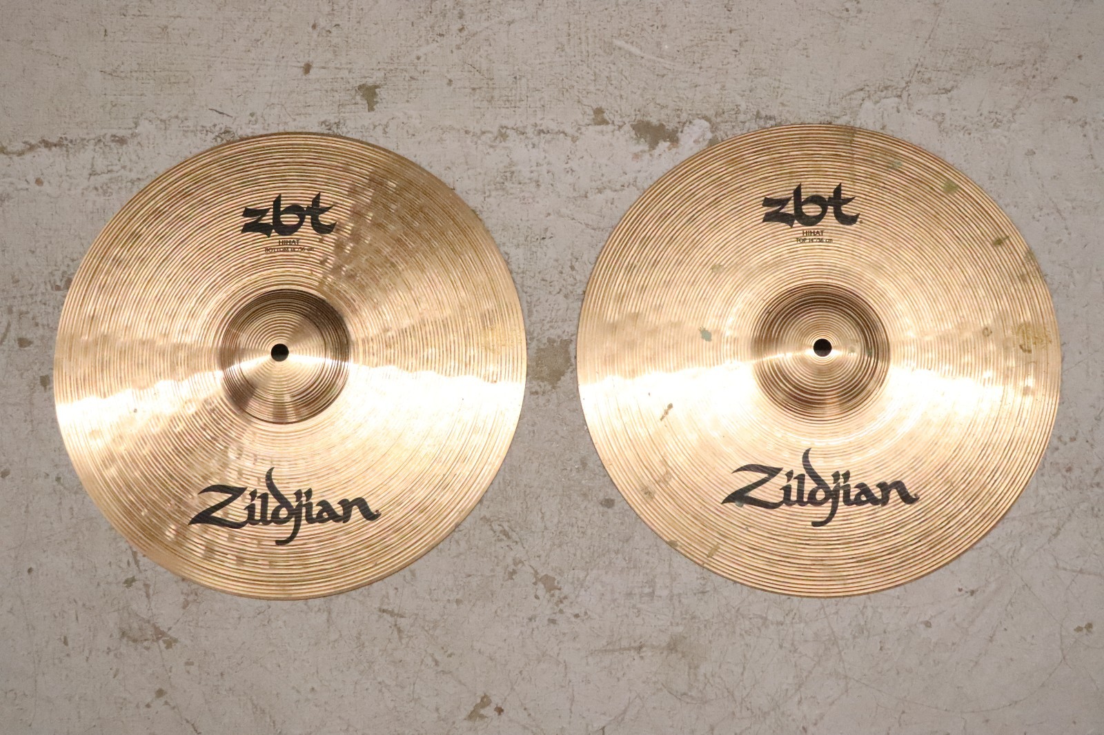 Zildjian 14" ZBT Hi Hat Cymbals Pair
