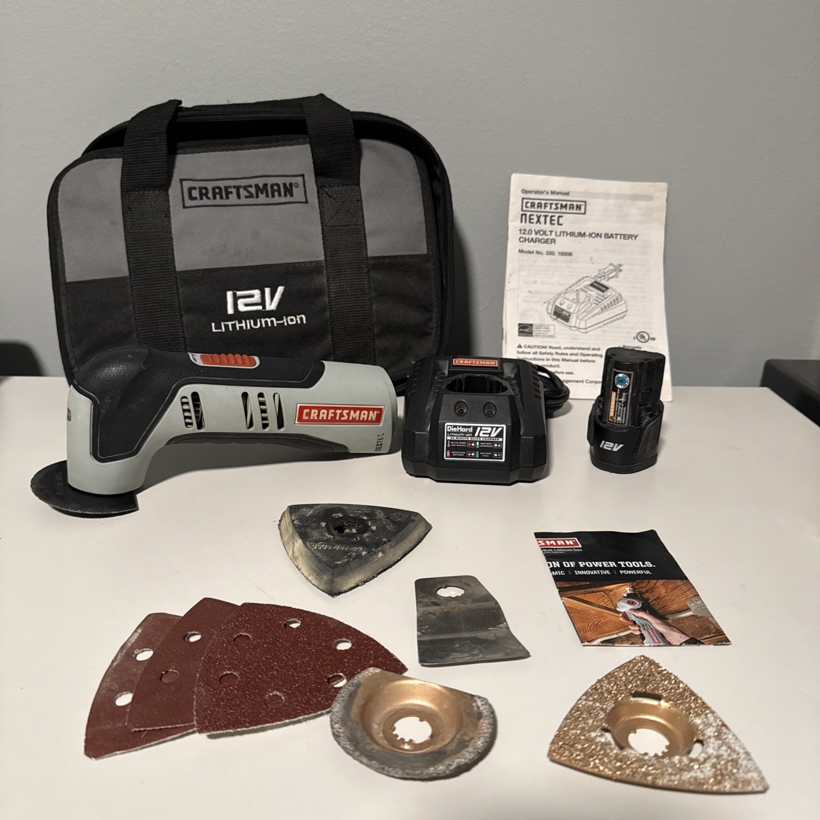 Craftsman Nextec 12V Multi-Tool 320.61199 Oscillating With Charger & Battery