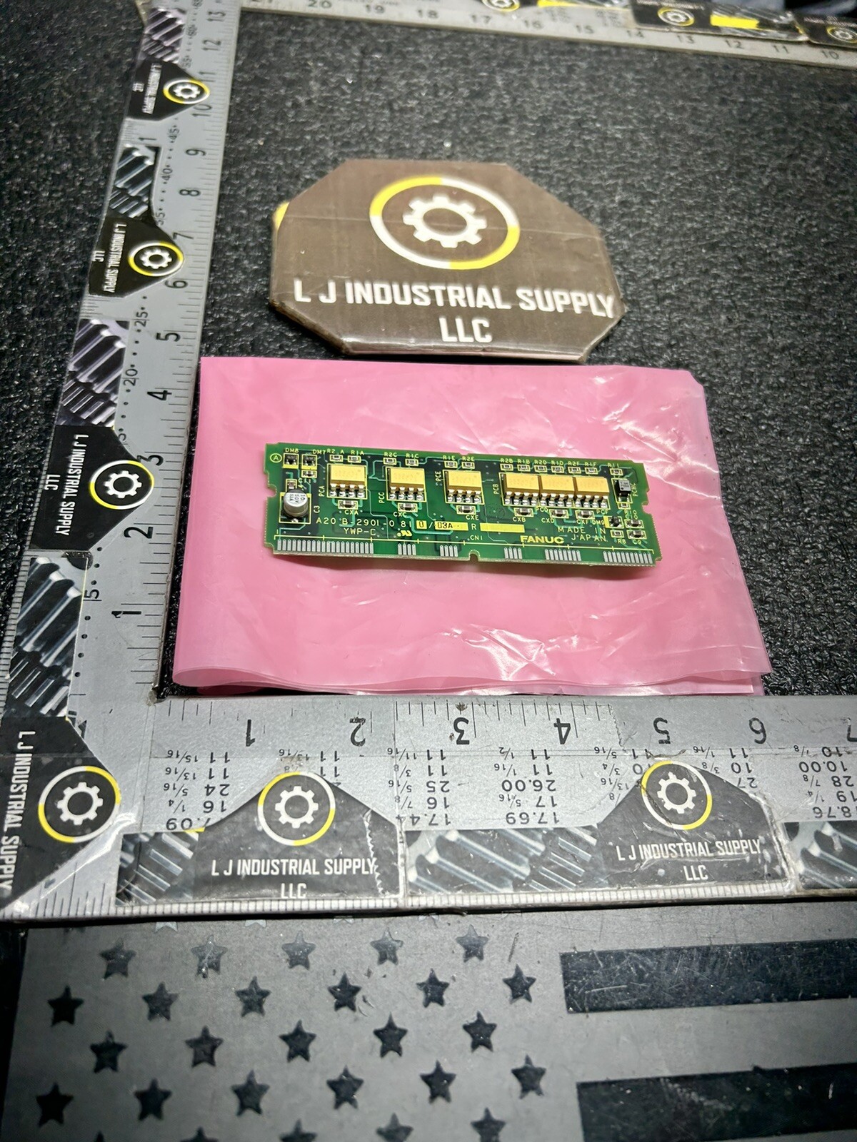 FANUC A20B-2901-0810/03A R PCB_MULTIPLE IN STOCK_WARRANTY_FAST SHIPPING!