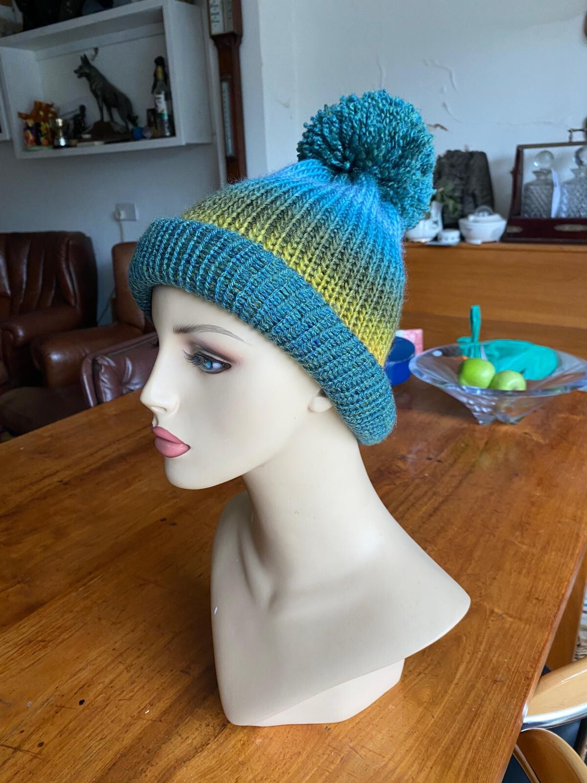 SHADES OF GREEN BLUE YELLOW STRETCH RIBBED KNIT BOBBLE HAT BEANNIE WINTER HAT