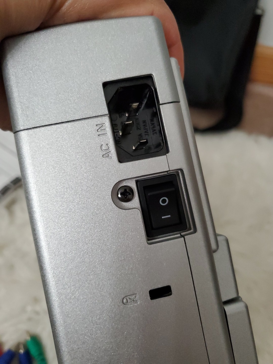 Hitachi XGA CP-X275 Multimedia Mobile LCD Projector Tested