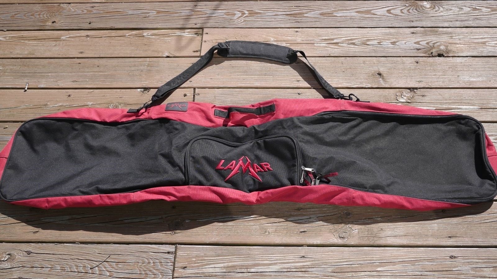 LAMAR Black Red Nylon Travel Ski Duffle Bag w/ Shoulder Strap