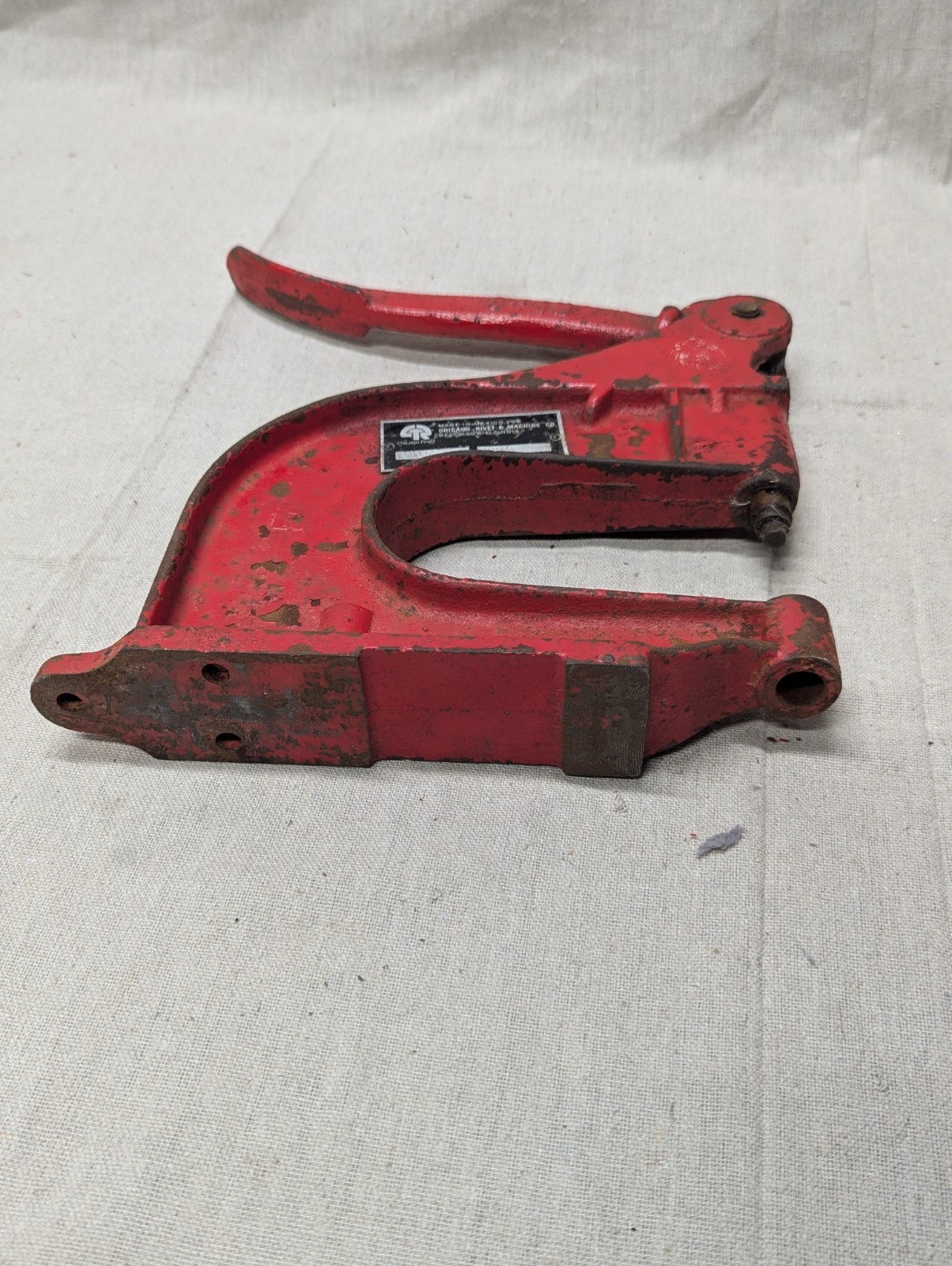 Chicago River & Machine Co Bench Riveter Model 915 915-sp