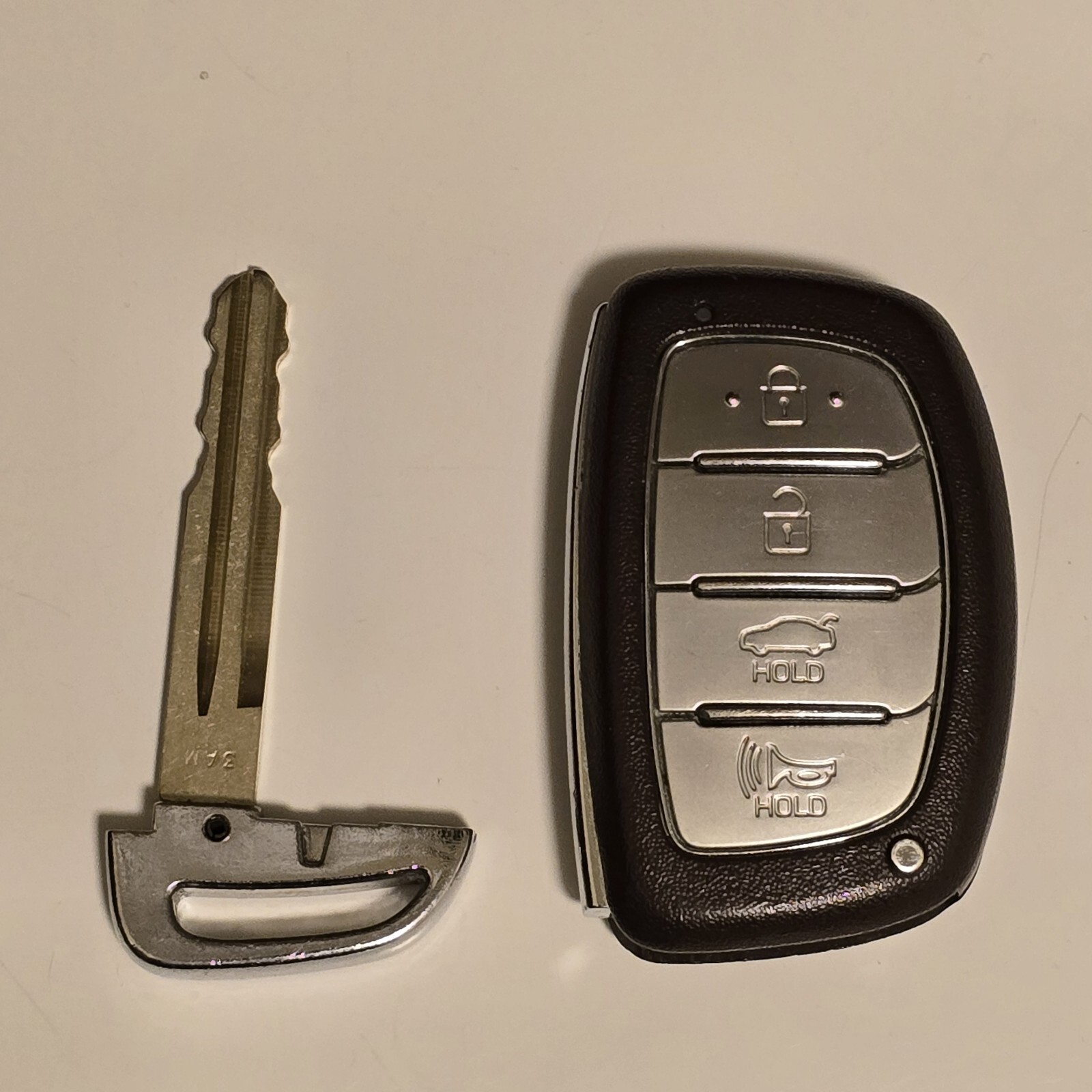 95440-F3002 OEM Smart Fob Keyless Entry 2019 Hyundai Elantra FCC ID CQOFD00120