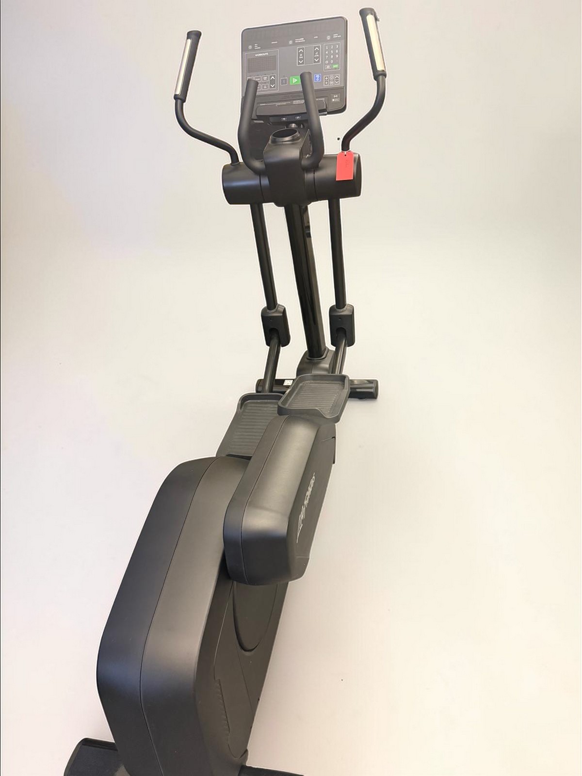 Life Fitness Integrity Elliptical with SL Console - Cleaned & Serviced