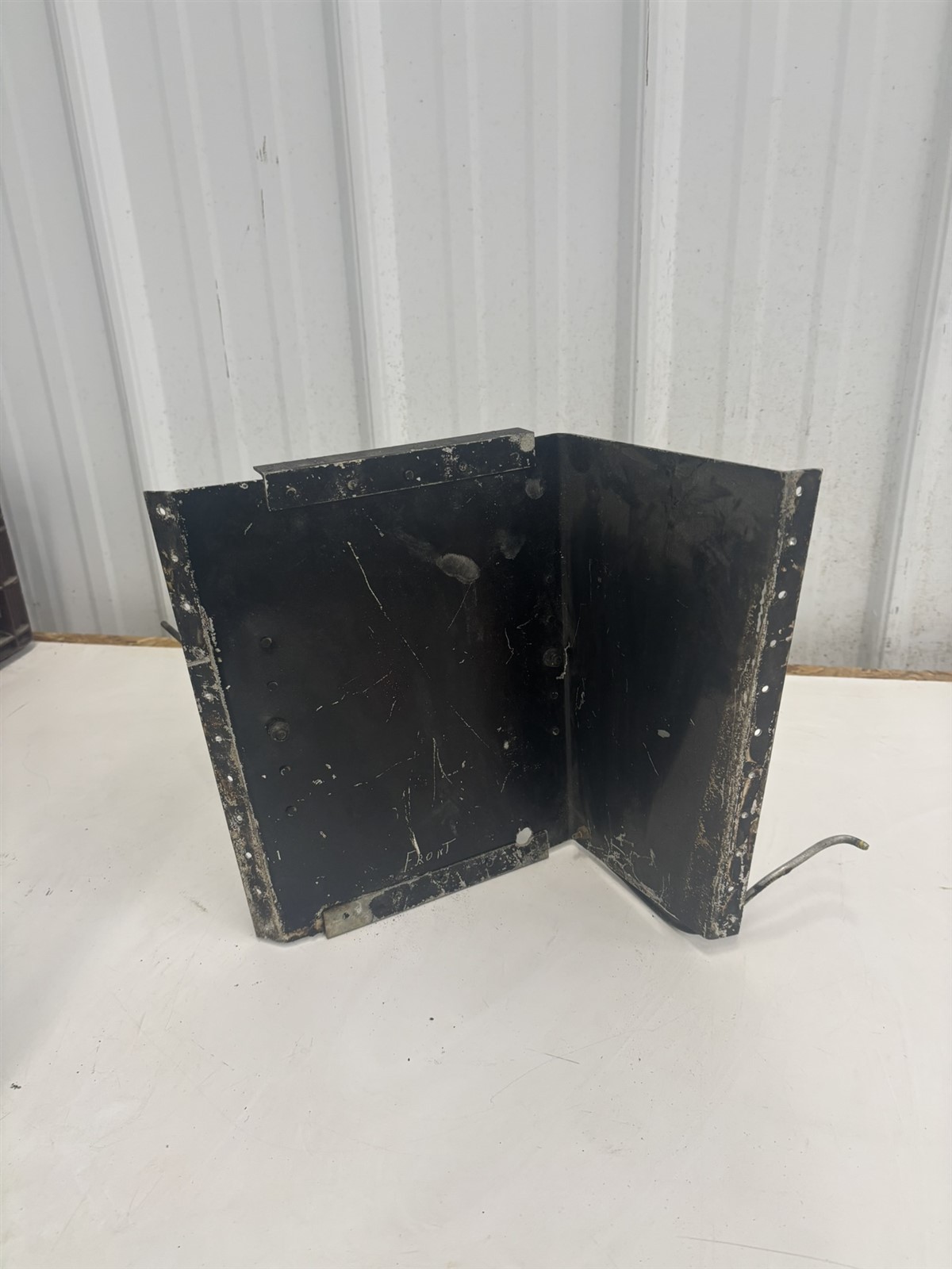 Luscombe Model 8 Battery Box Platform Mount Base Bracket 581084