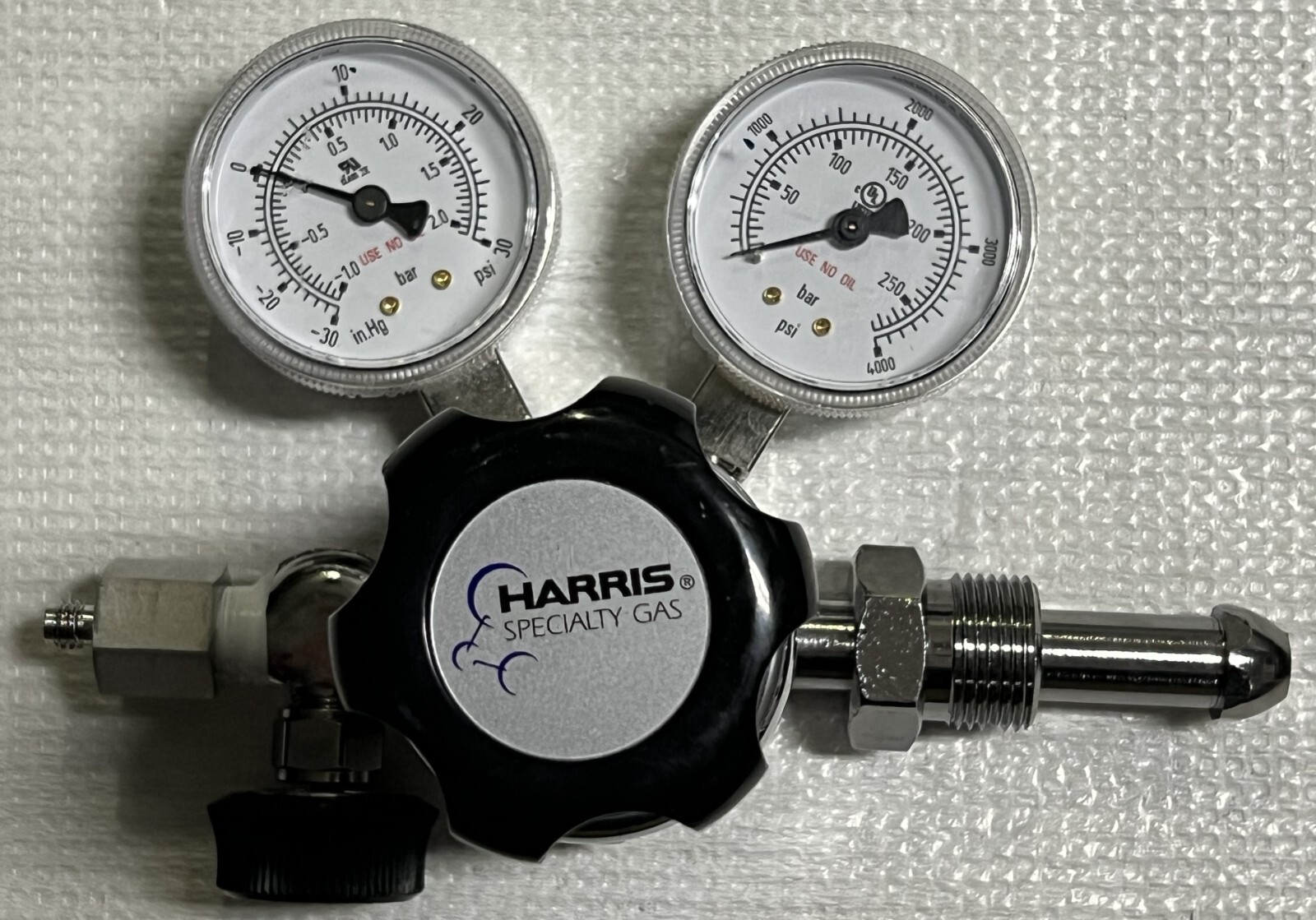 Helium / Nitrogen / Argon Specialty Gas Regulator - Harris P/N KH1007