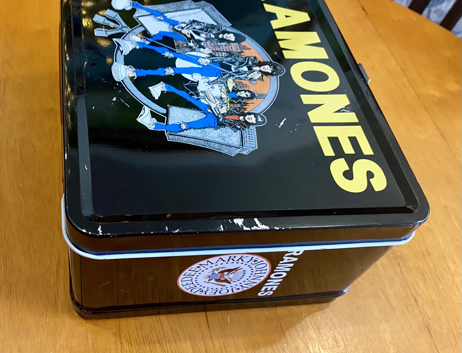 RAMONES LUNCHBOX WITH THERMOS! 2002 NECA - Good Condition!