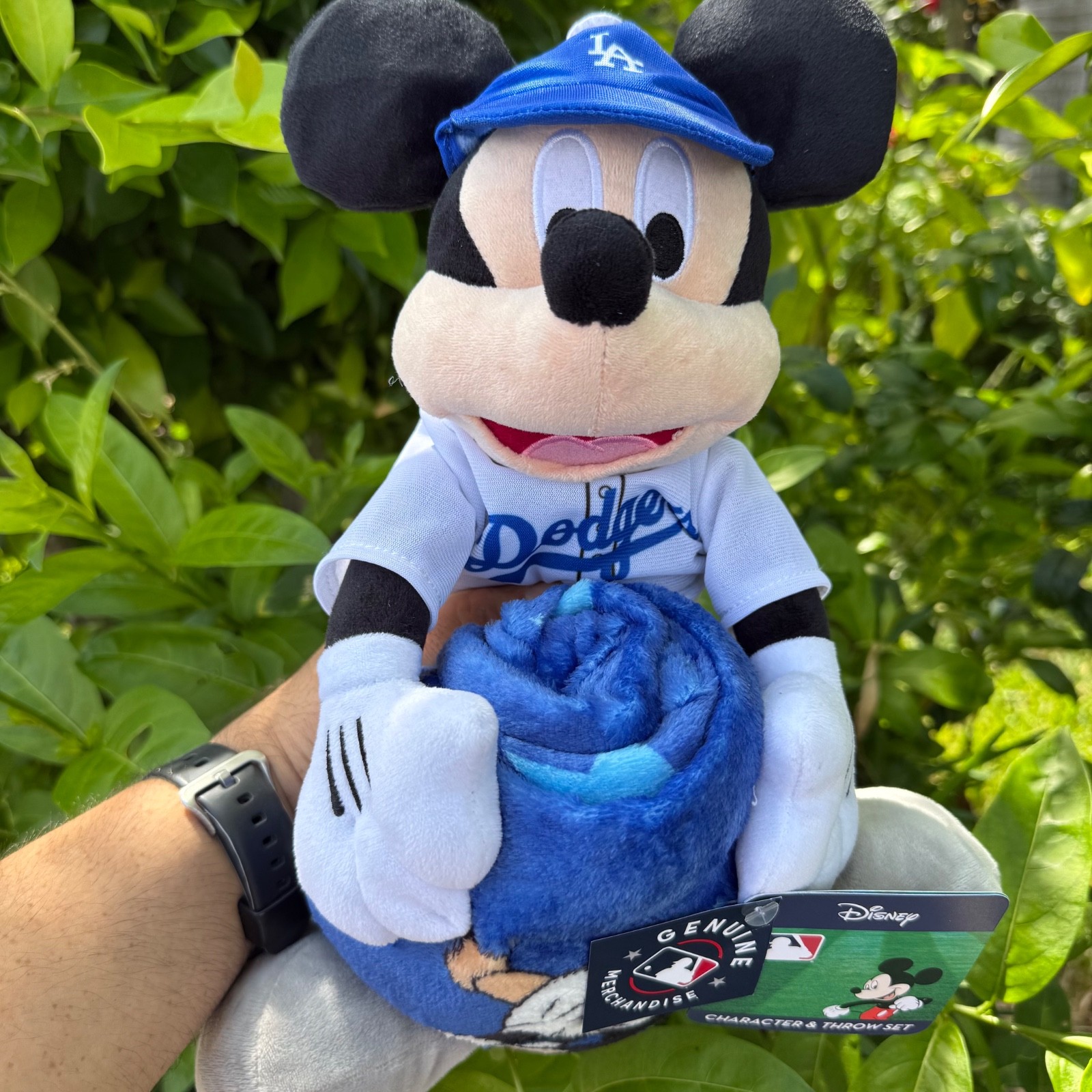 Disney Mickey Mouse Los Angeles Dodgers Stuffed Plush Doll Throw Blanket Gift