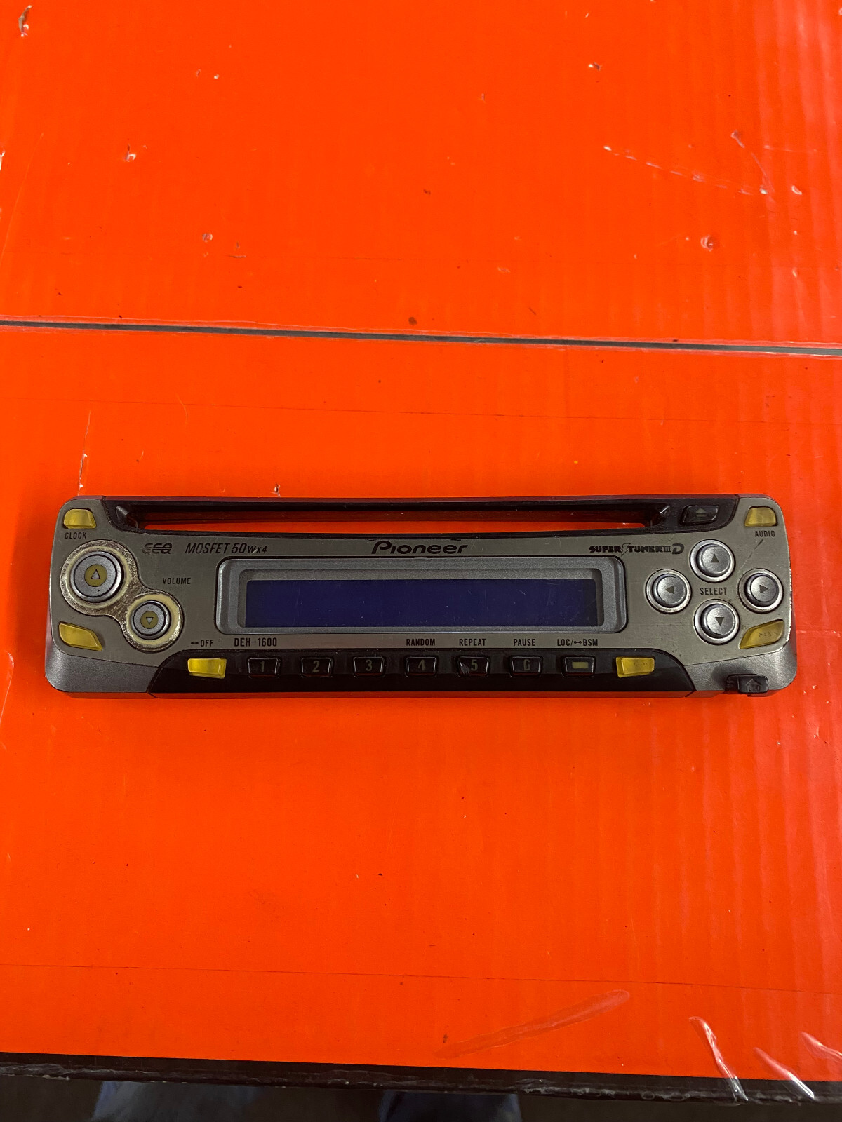 DEH-1600 faceplate