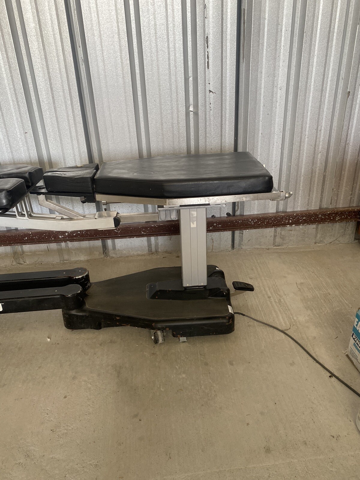 Osi ovation 6310 orthopedic trauma table
