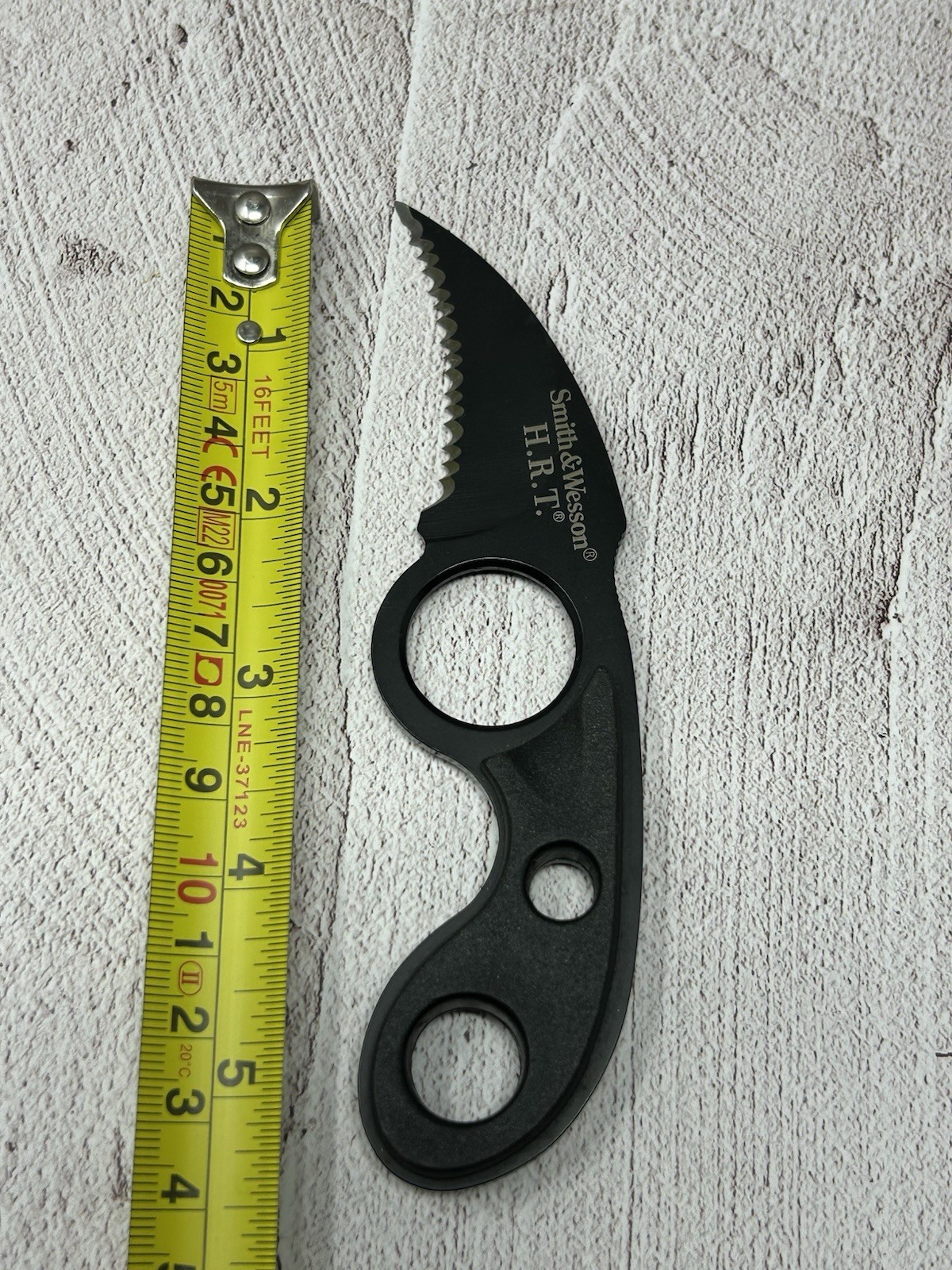 Smith & Wesson HRT Knife, Serrated Karambit Claw, EDC Neck Knife