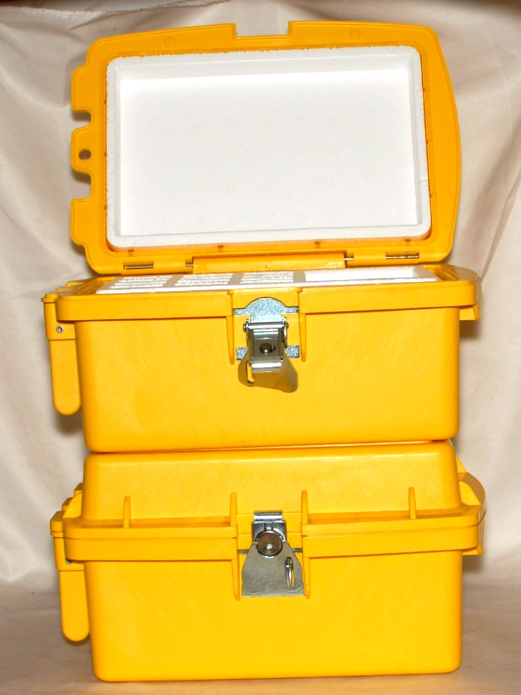 Lot (2) Iron Mountain FlexPax Hard Case Data Shipping Storage OD 11.25 x 7.5 x 6