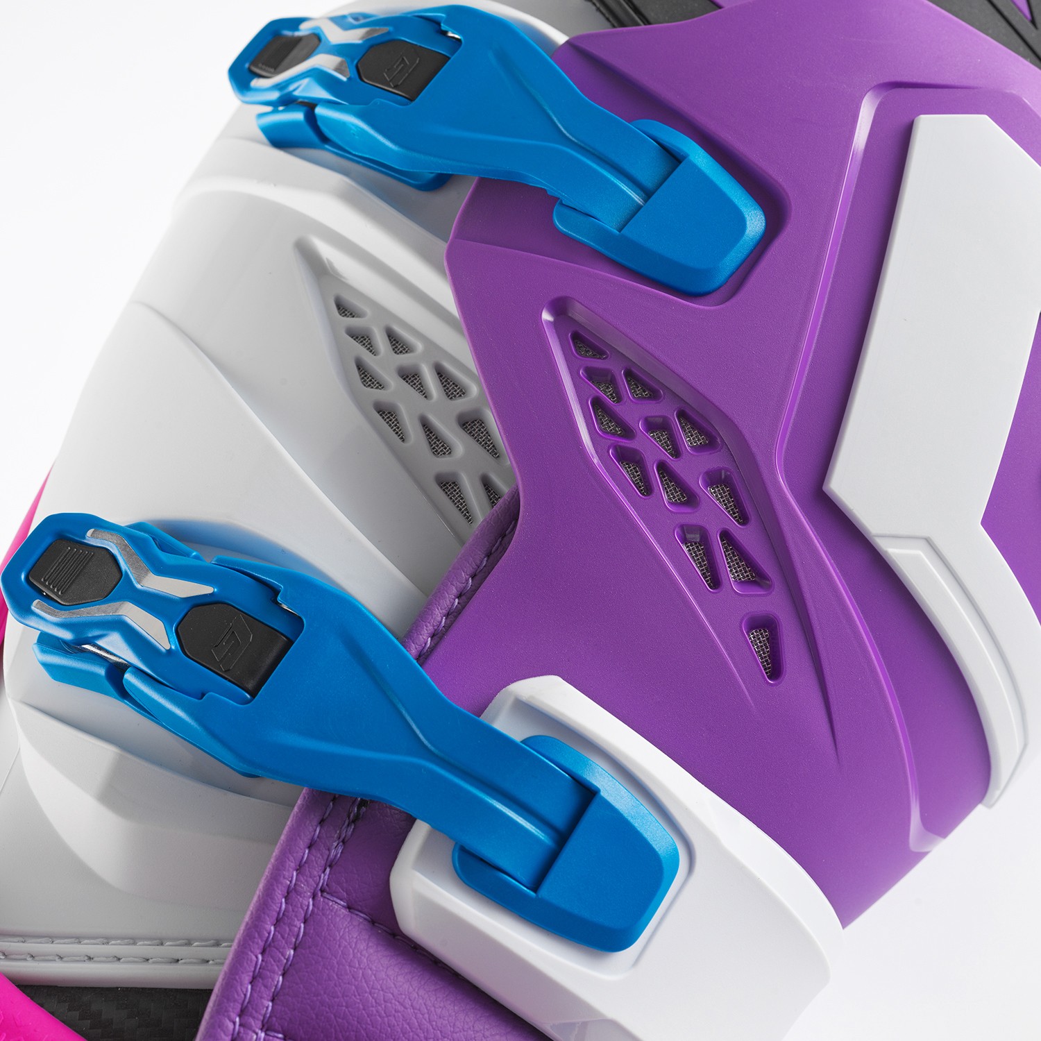 GAERNE Sg 22 Boots Le Purple/White/Rhodamine 08 With Dual Fits Air Vents And