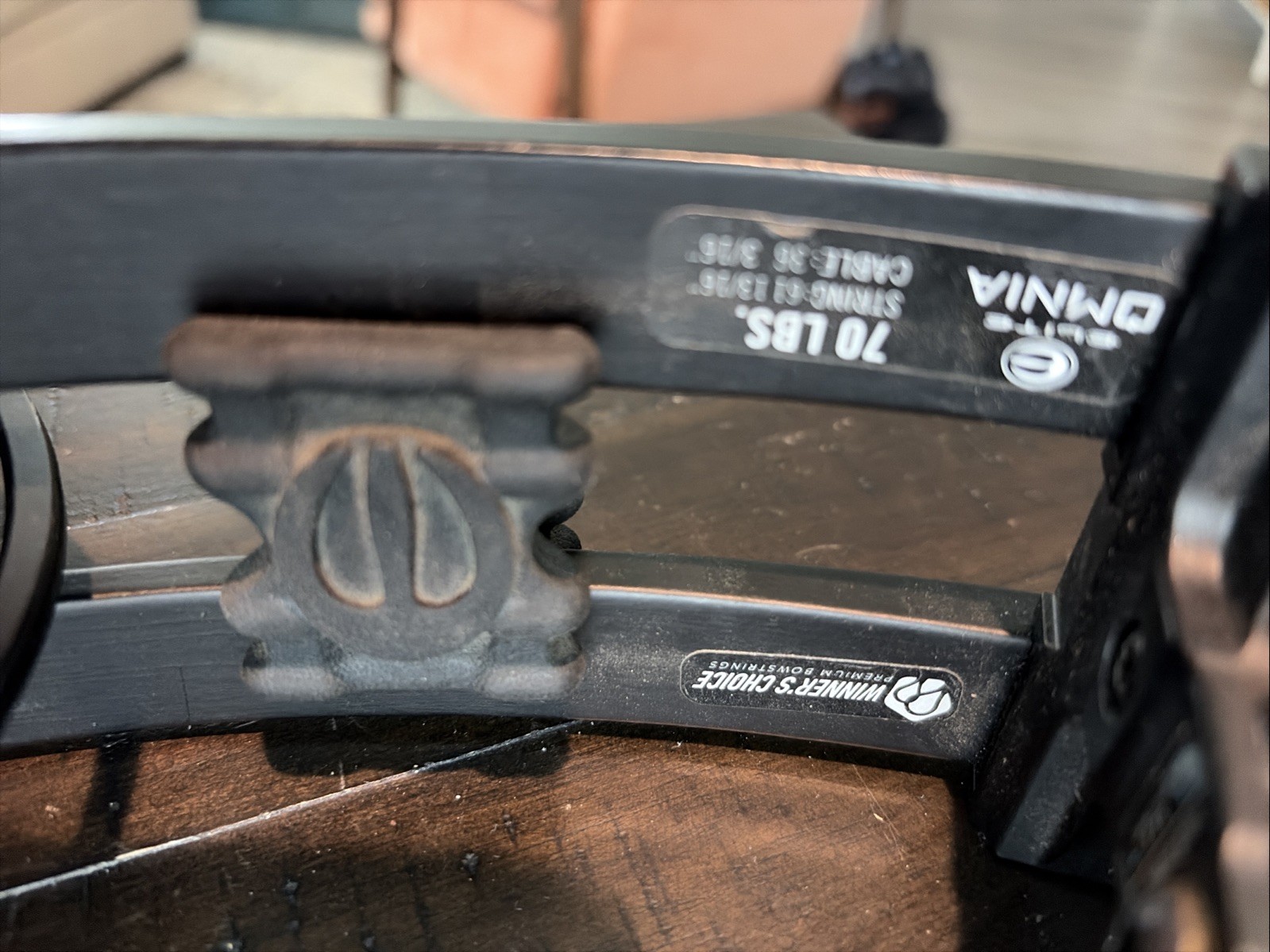 Elite Omnia Rh 70 Lb Compound Bow Black, New Winners Choice Strings.