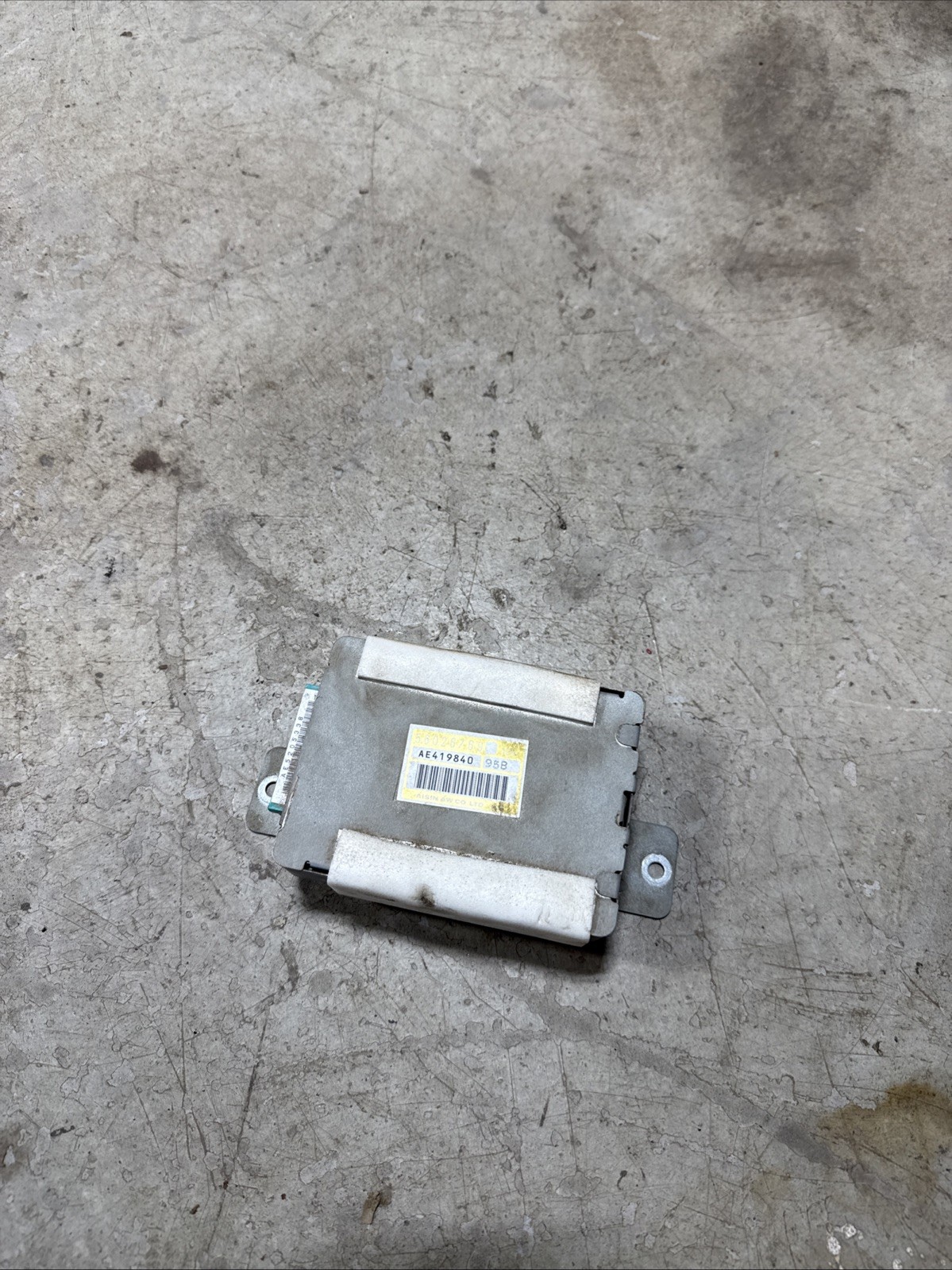 Jeep Cherokee XJ 92-96 Automatic Transmission Control Module TCM 56026769 (WT95)