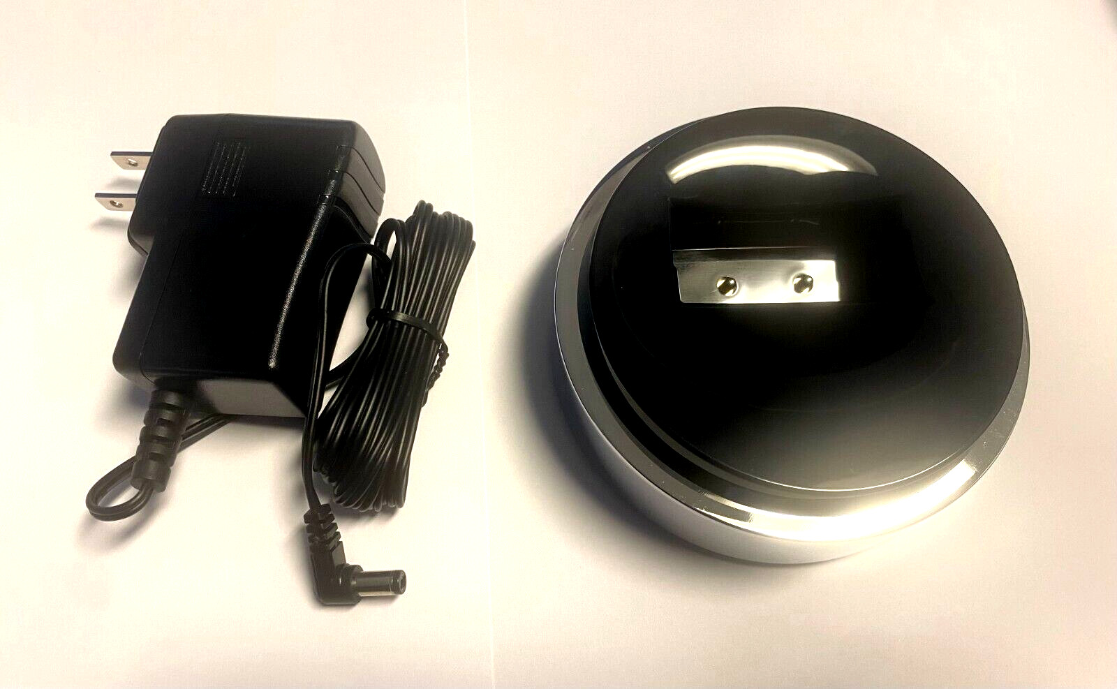 AMX Fg147-02 Mio-RCC Rechargeable Upgrade Kit and Charging Base