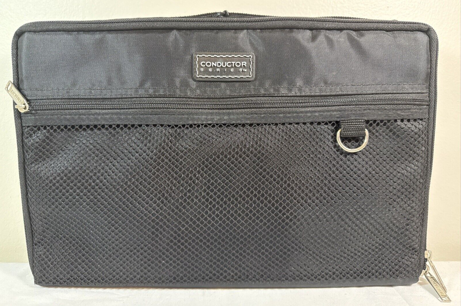 Conductor Series / Cassette Case / Holds 30