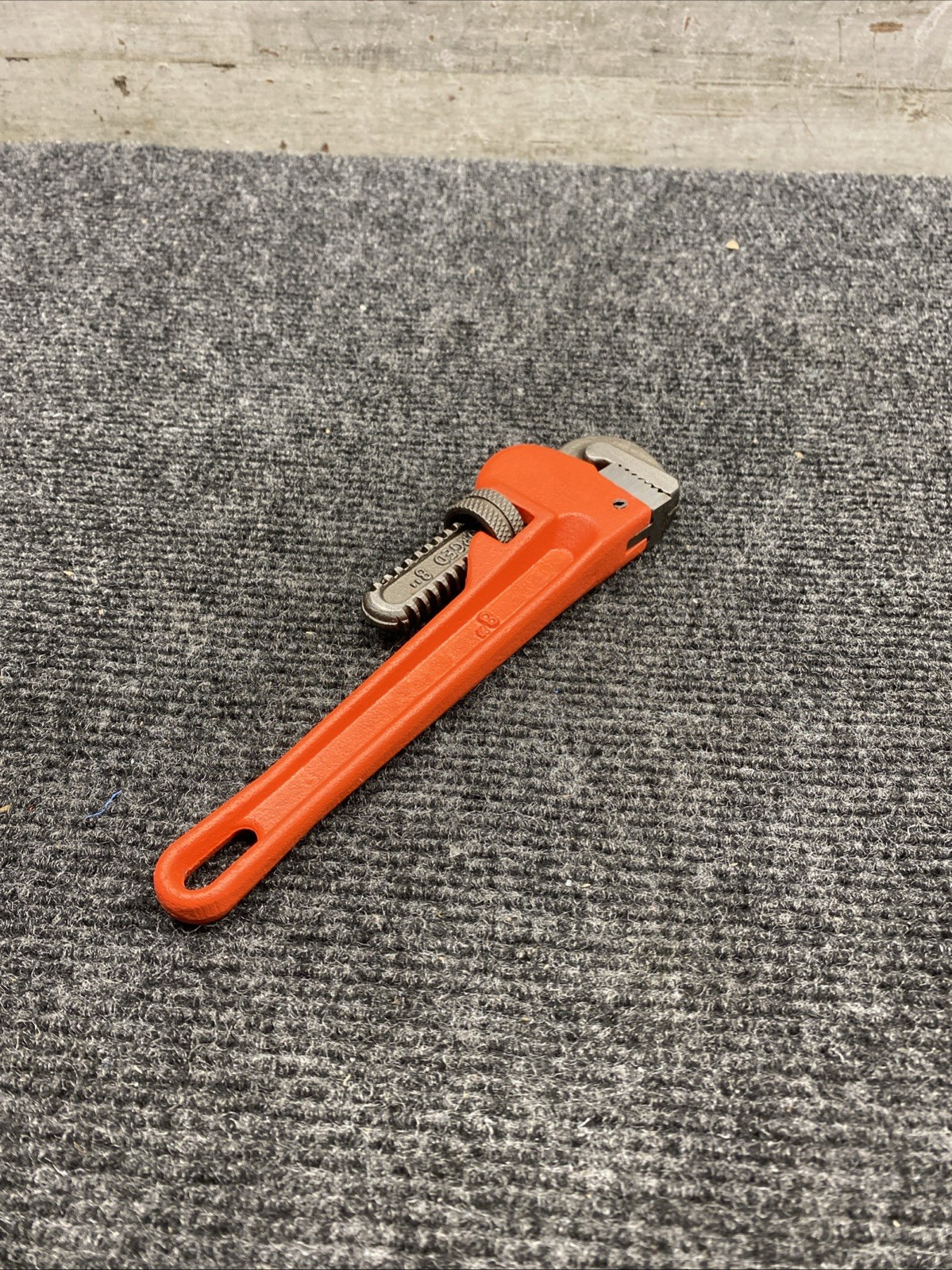 Performance Tool W1133-8B Heavy-Duty Adjustable Straight Pipe Wrench, 8-Inch