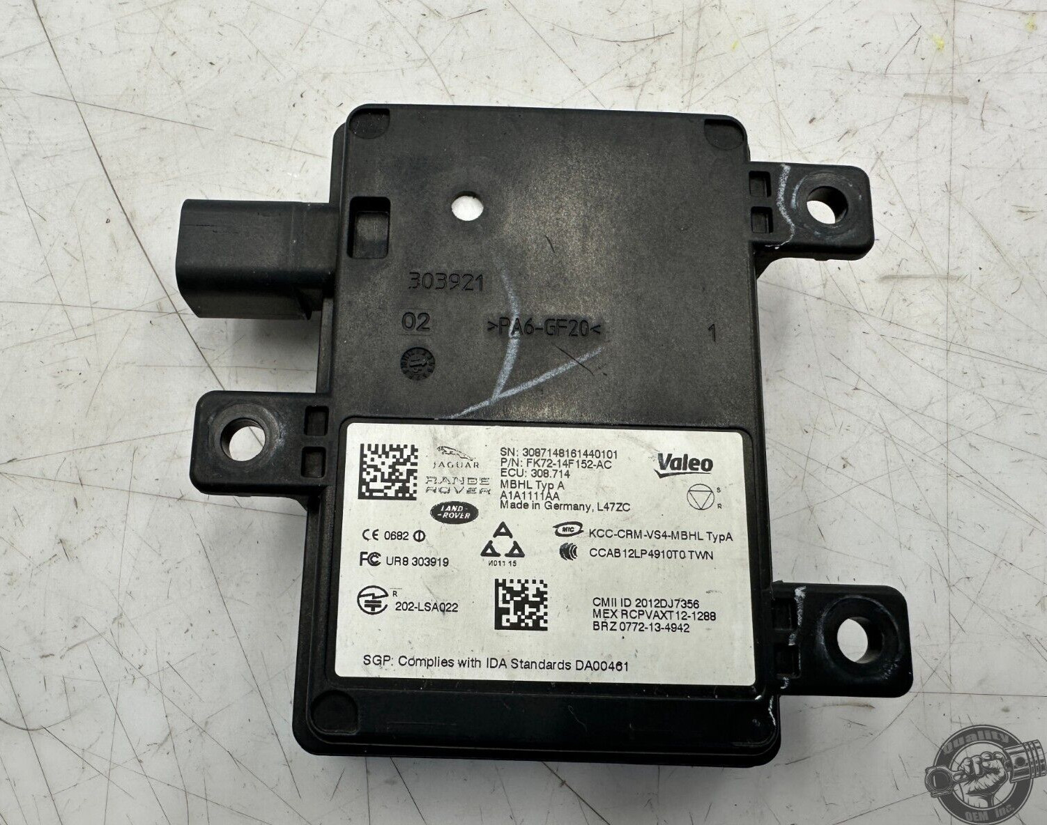 2014-2020 JAGUAR F-TYPE 14-16 LAND RR REAR LEFT /RIGHT BLIND SPOT CONTROL MODULE